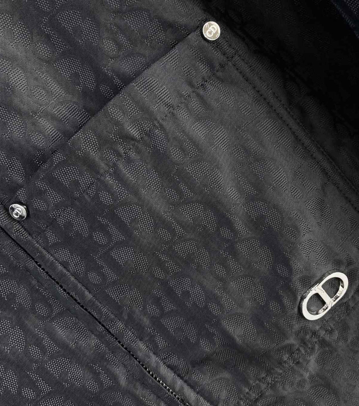 Преходно Жакардово яке