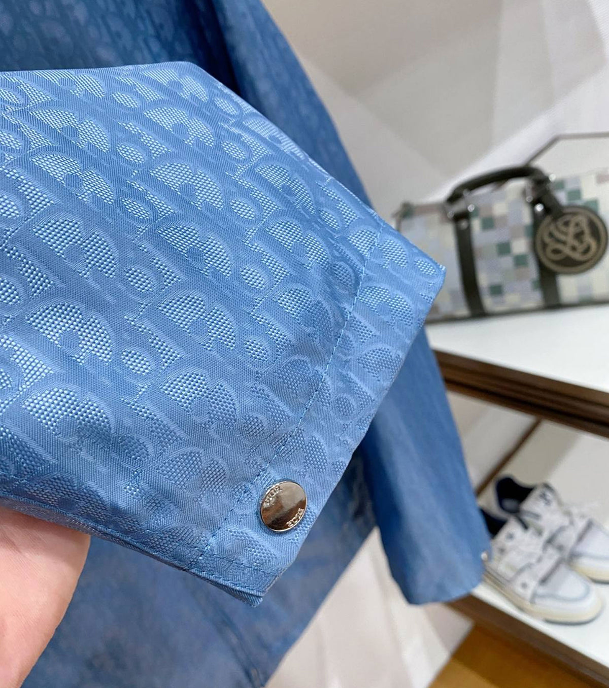 Преходно Жакардово яке