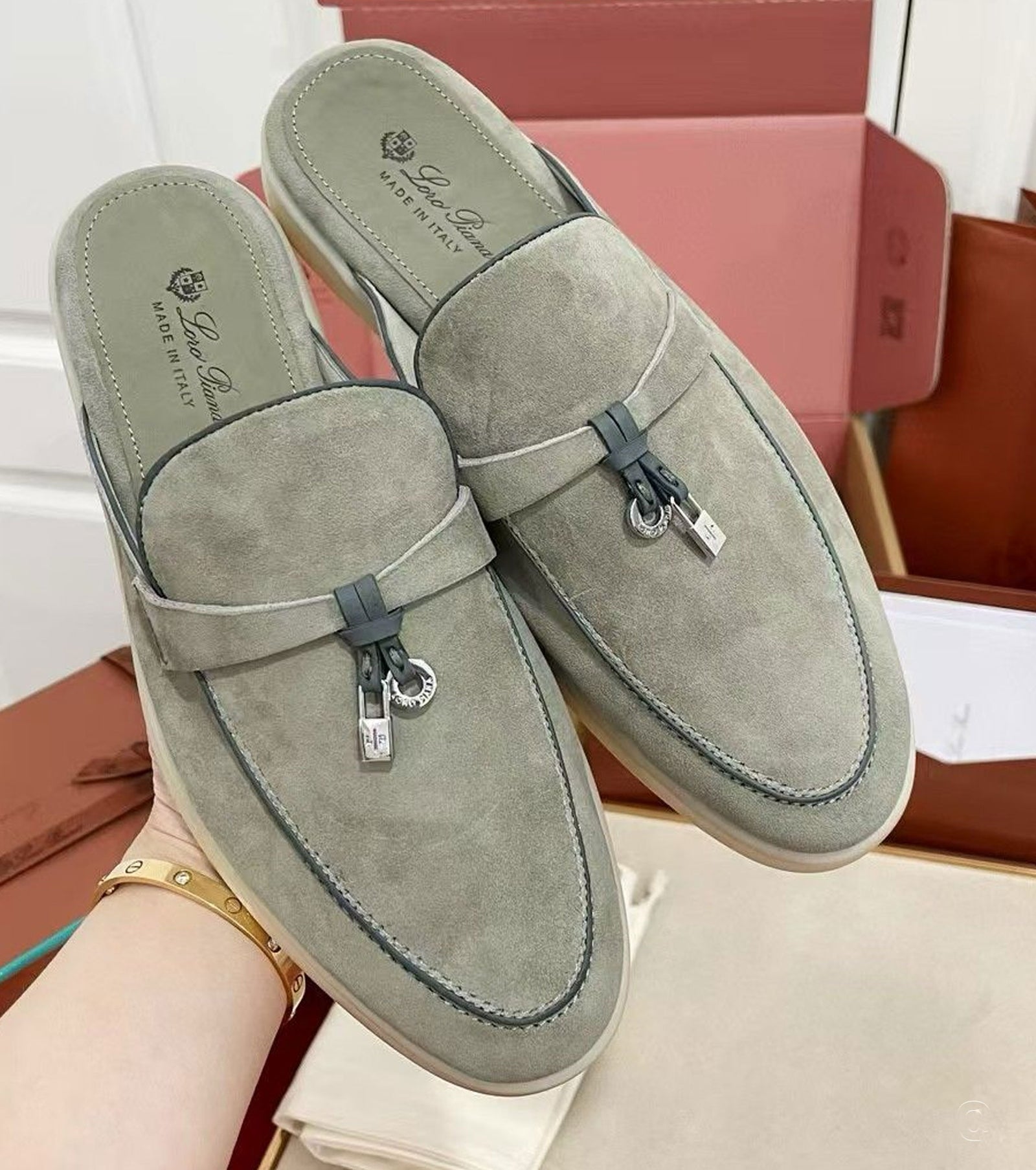 Charms Walk Babouche Loafer