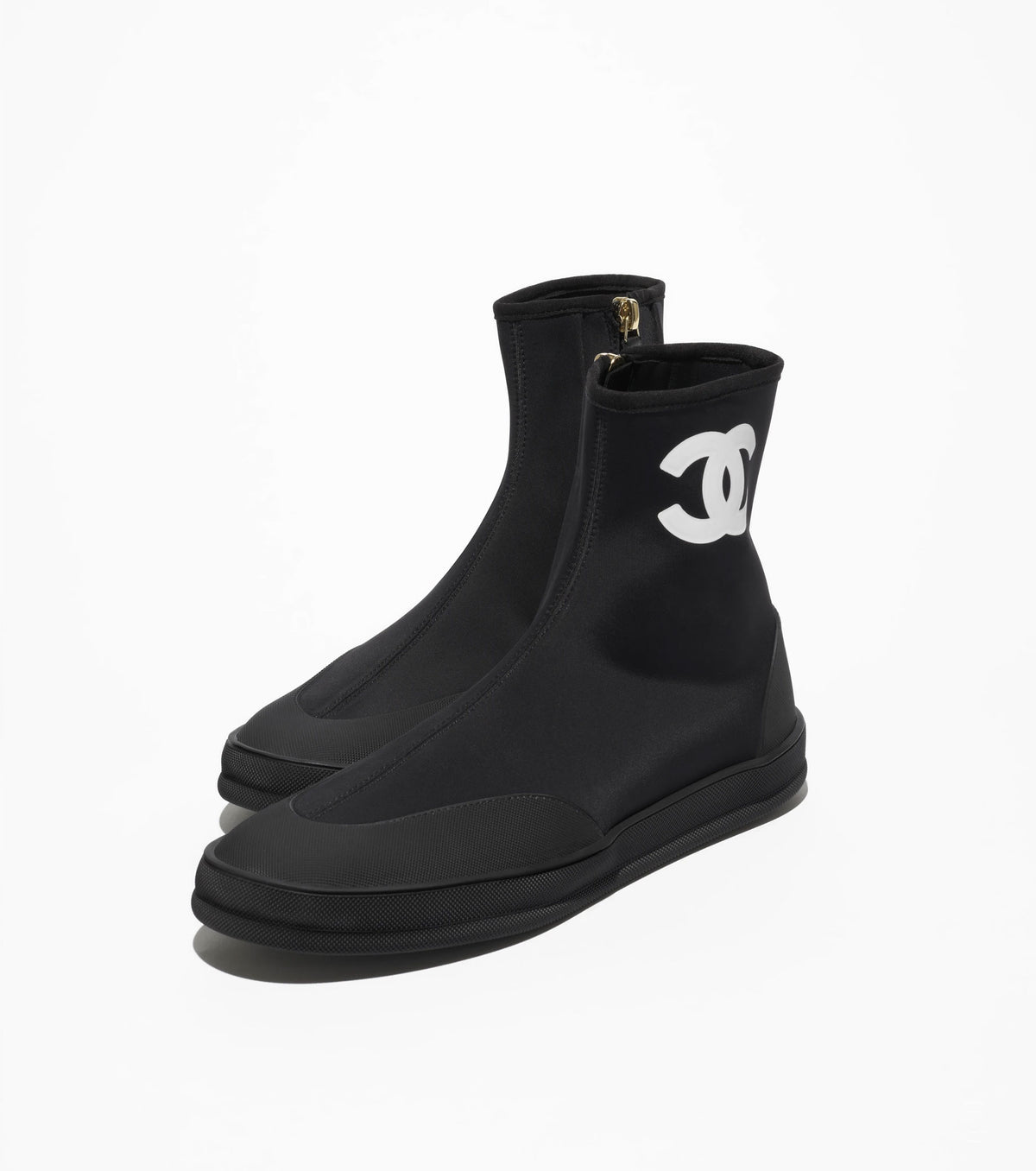 Short boots