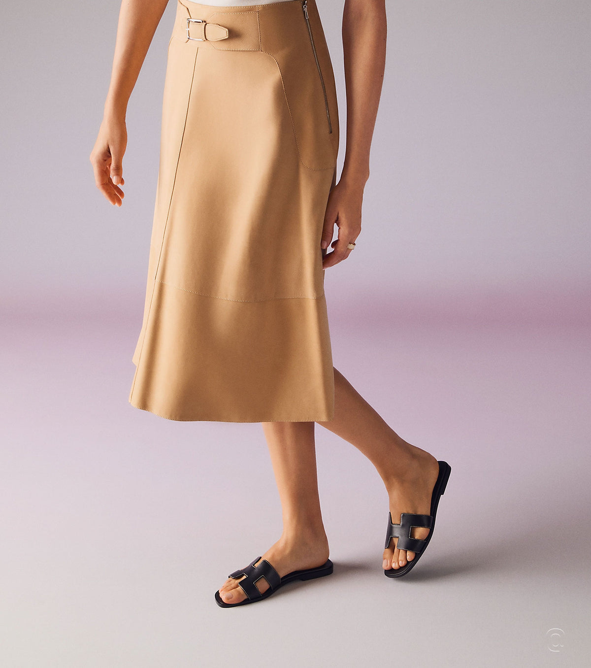 Oran sandal
