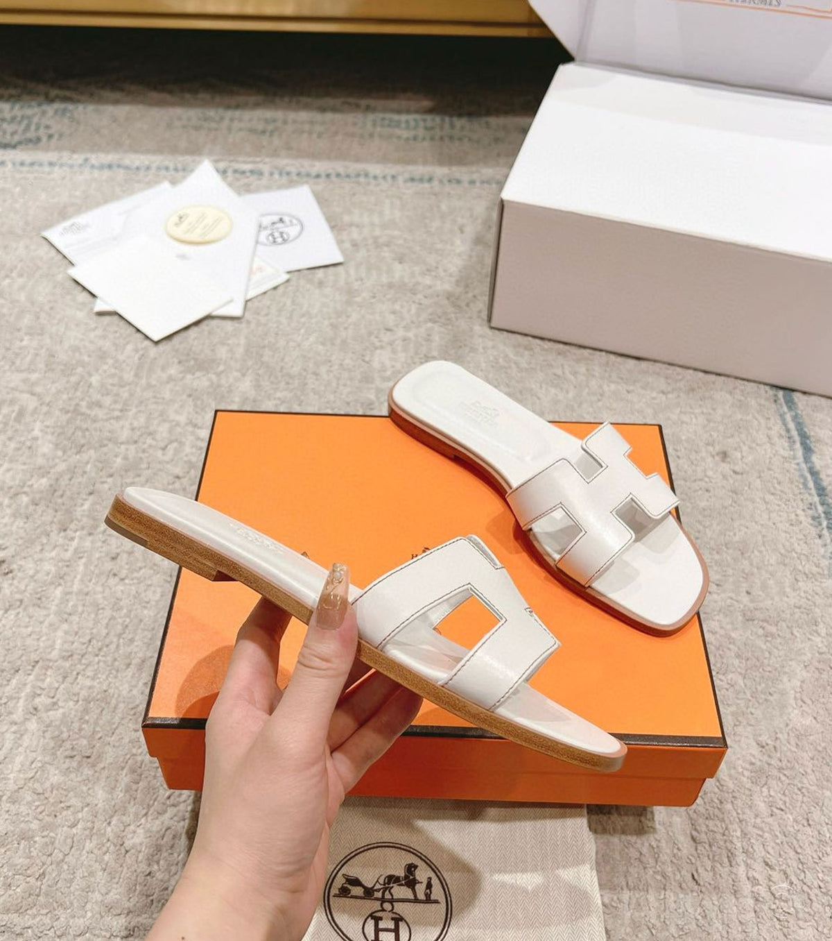 Oran sandal