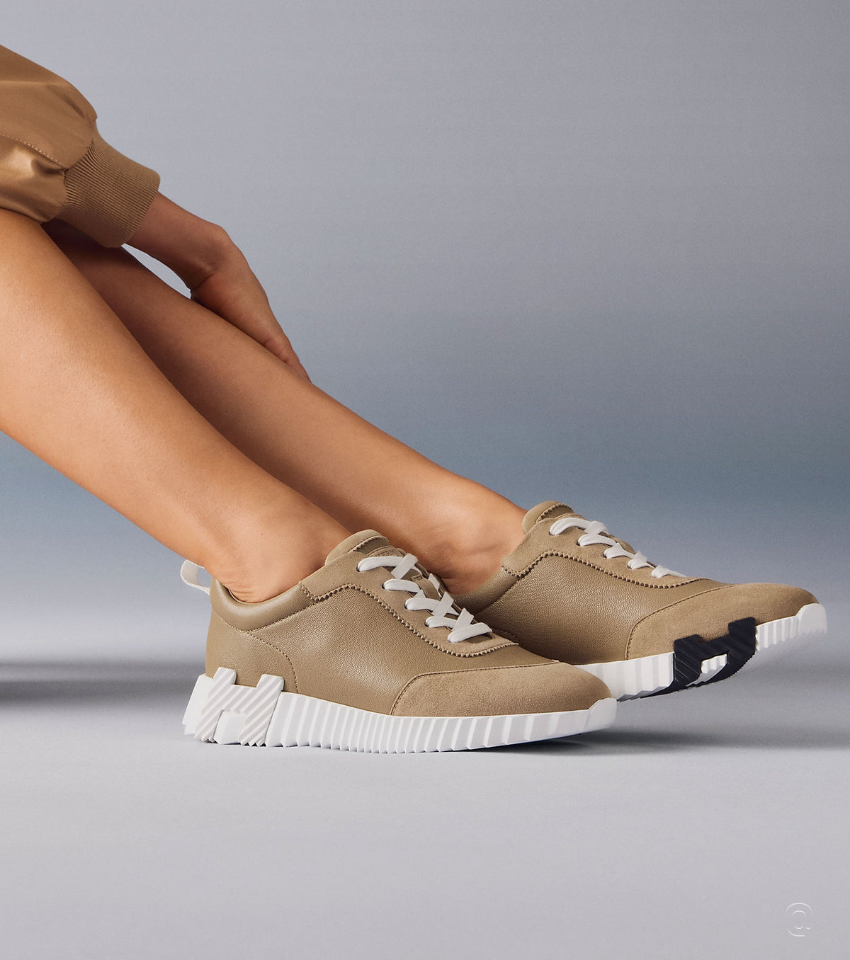 Bouncing sneaker