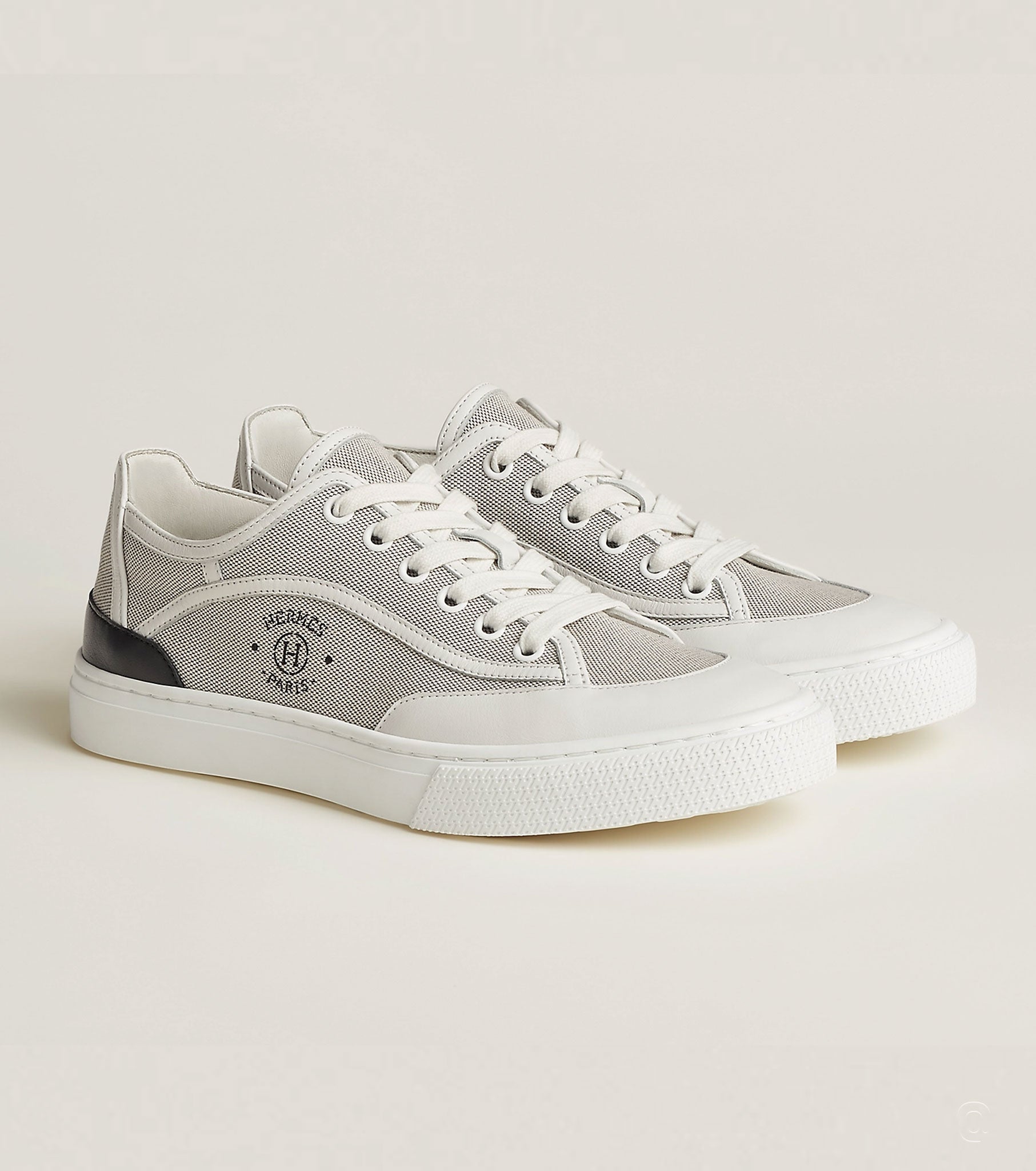 Get sneaker