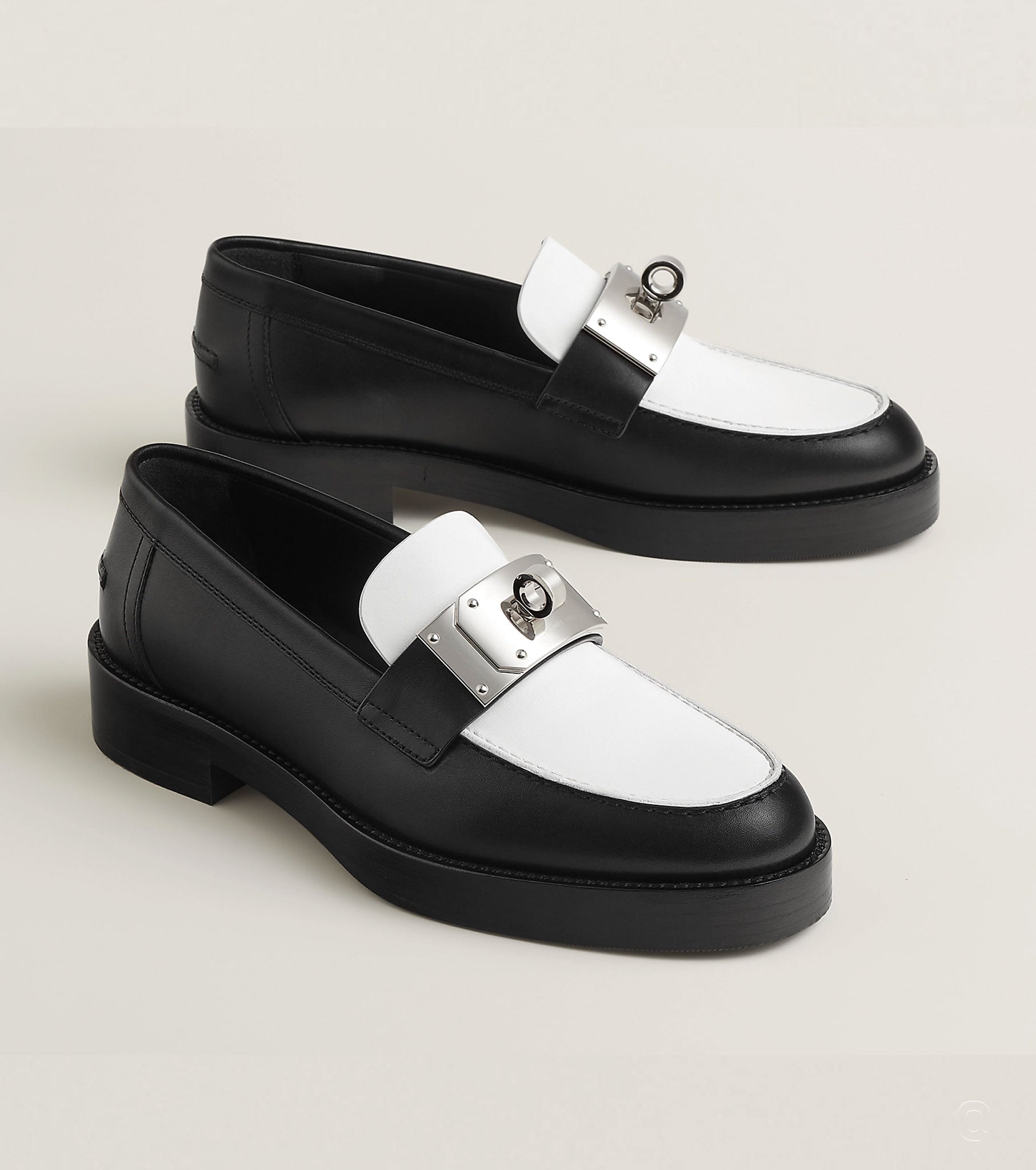 Hot loafer