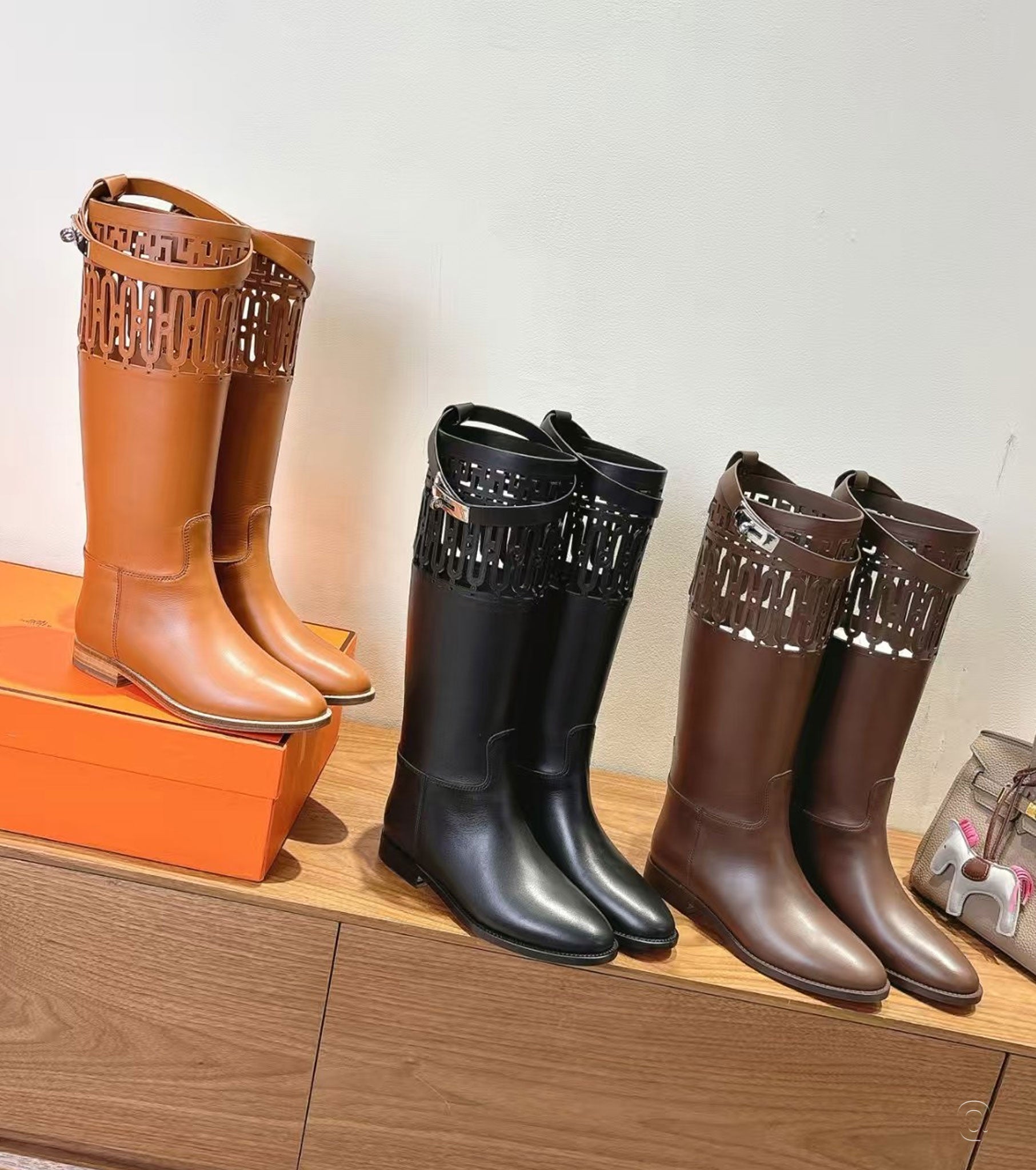 Jumping boot