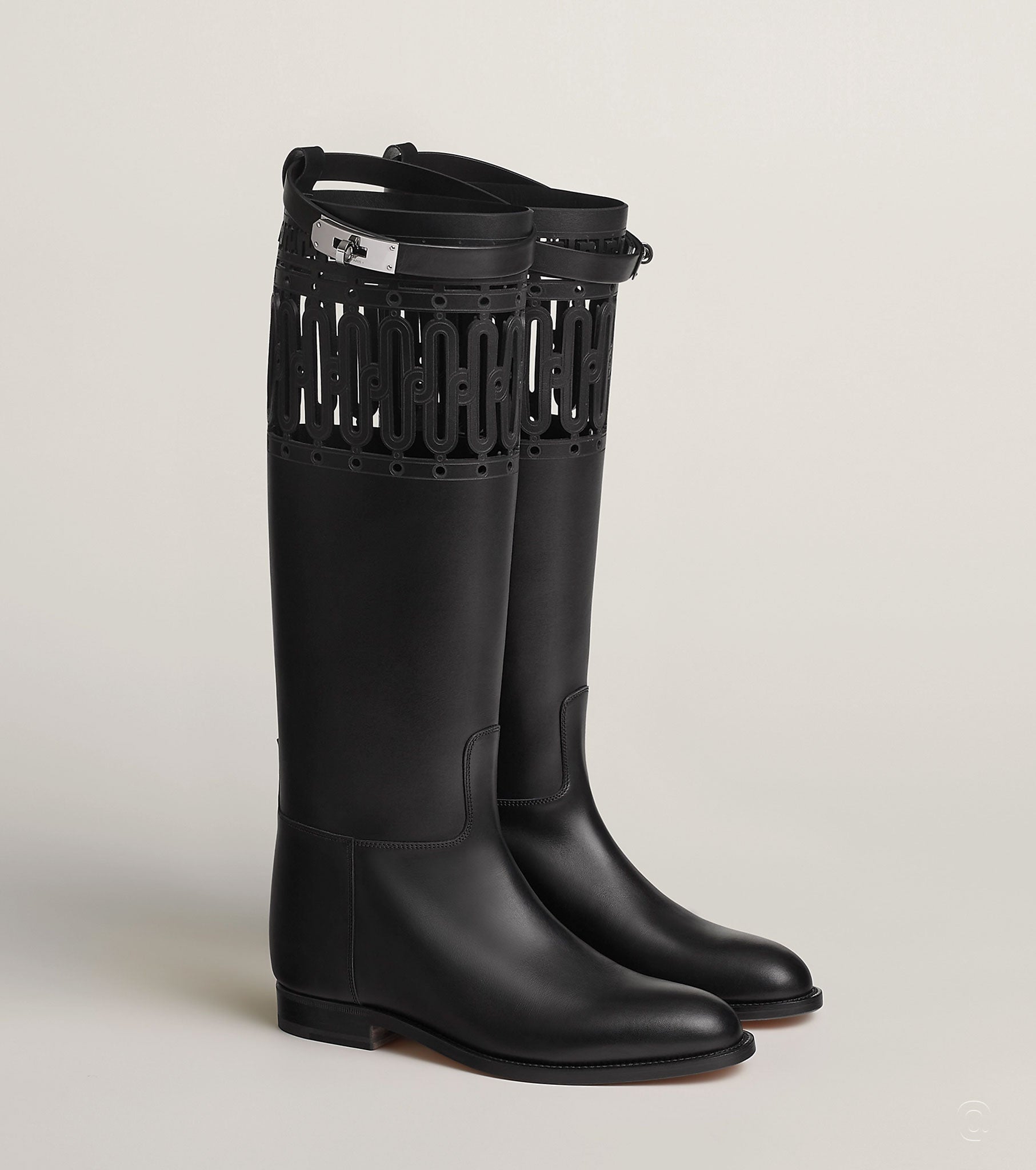 Jumping boot
