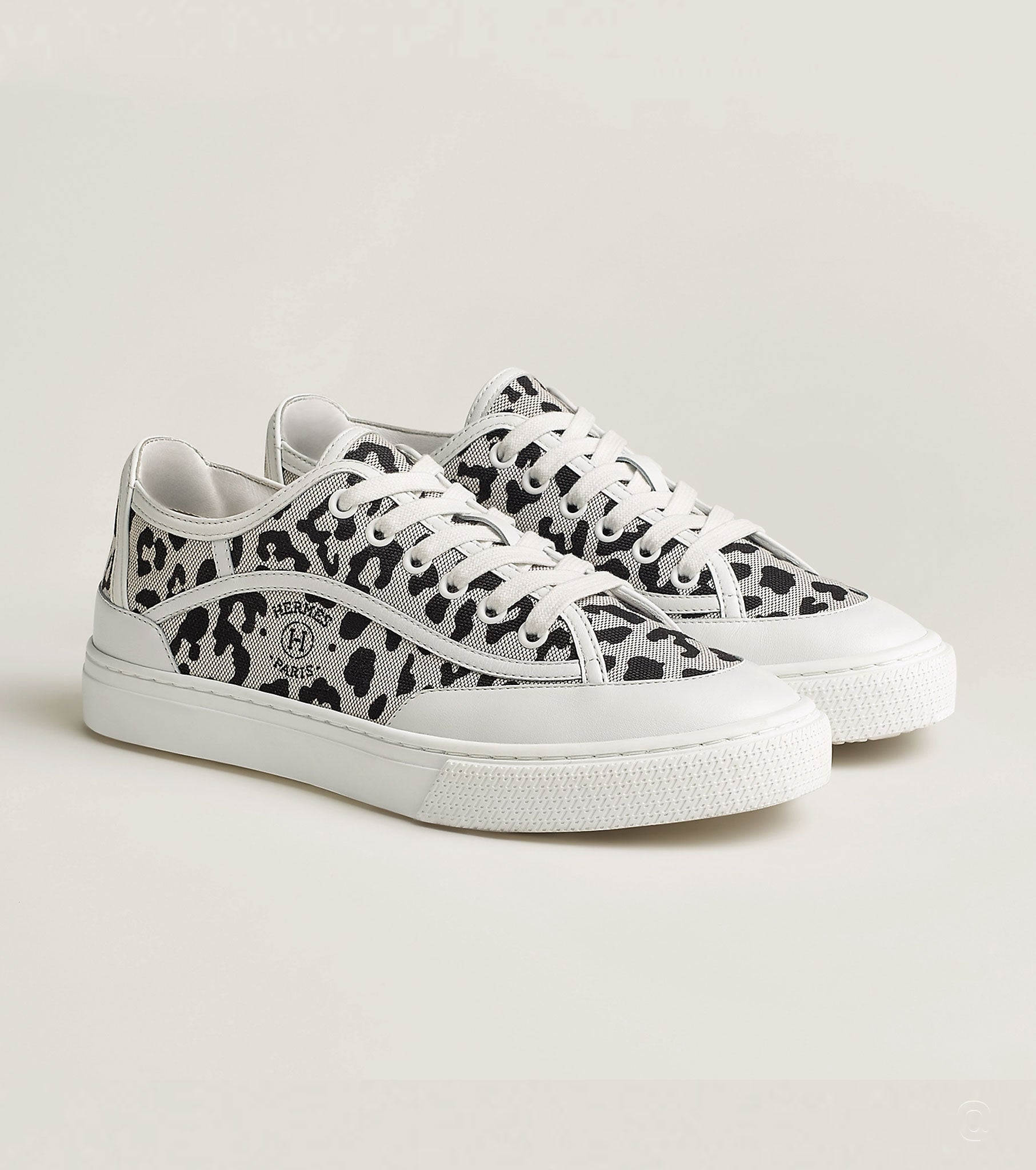 Get sneaker