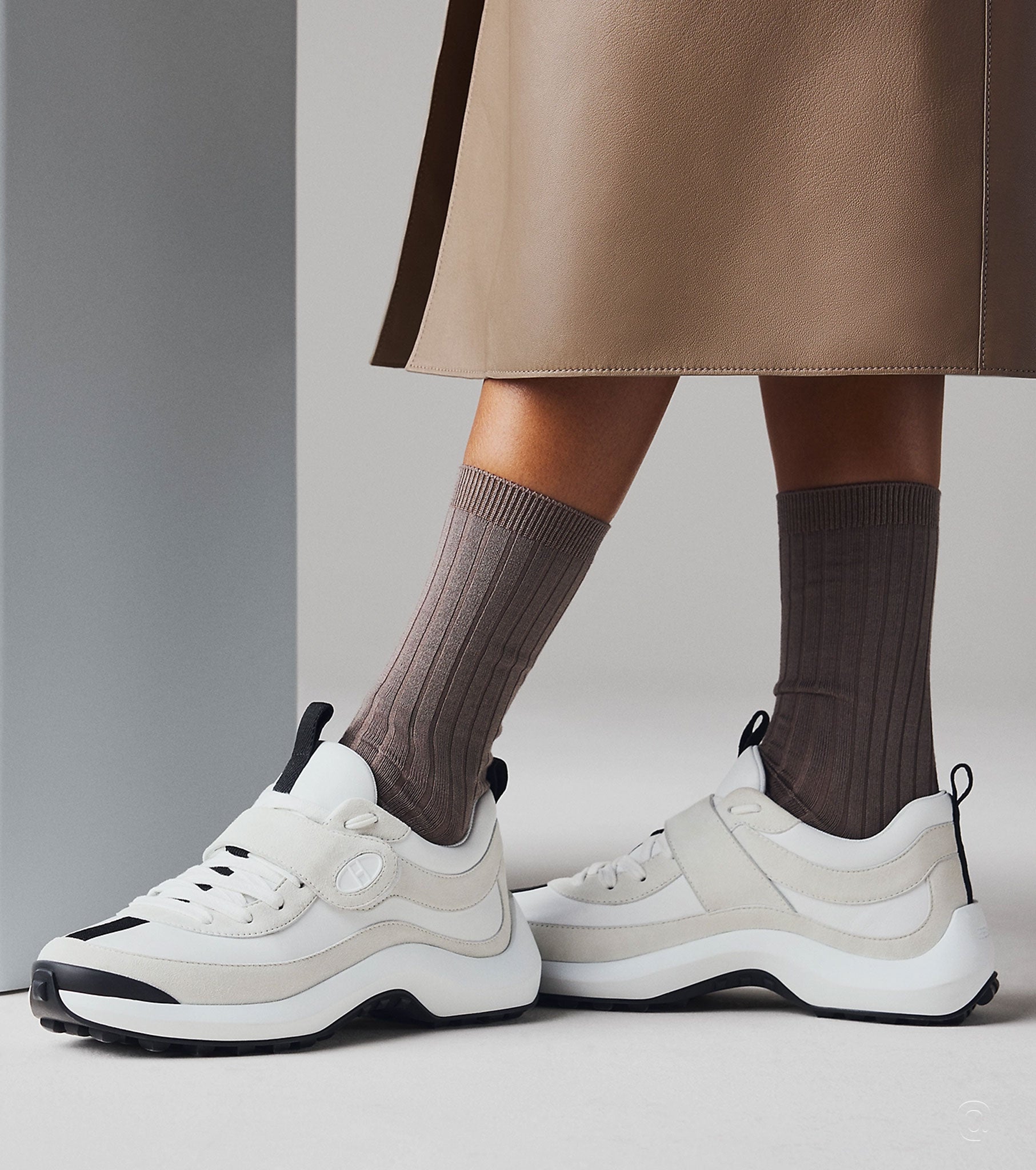 Loop sneaker