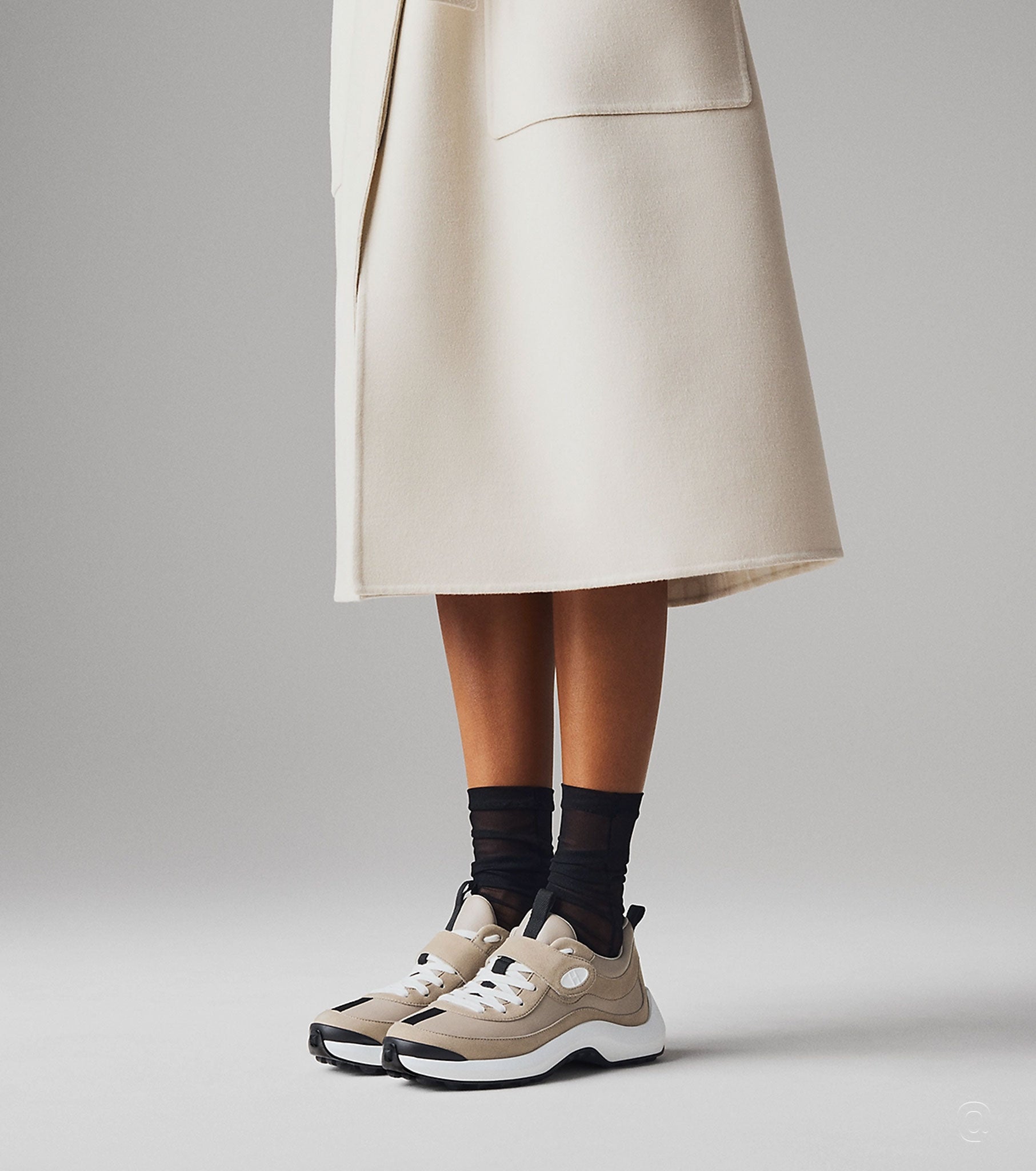 Loop sneaker