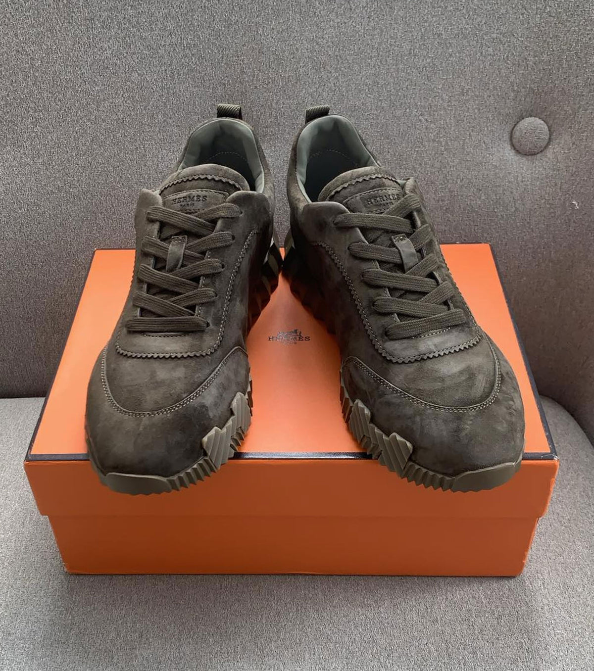 Bouncing sneaker