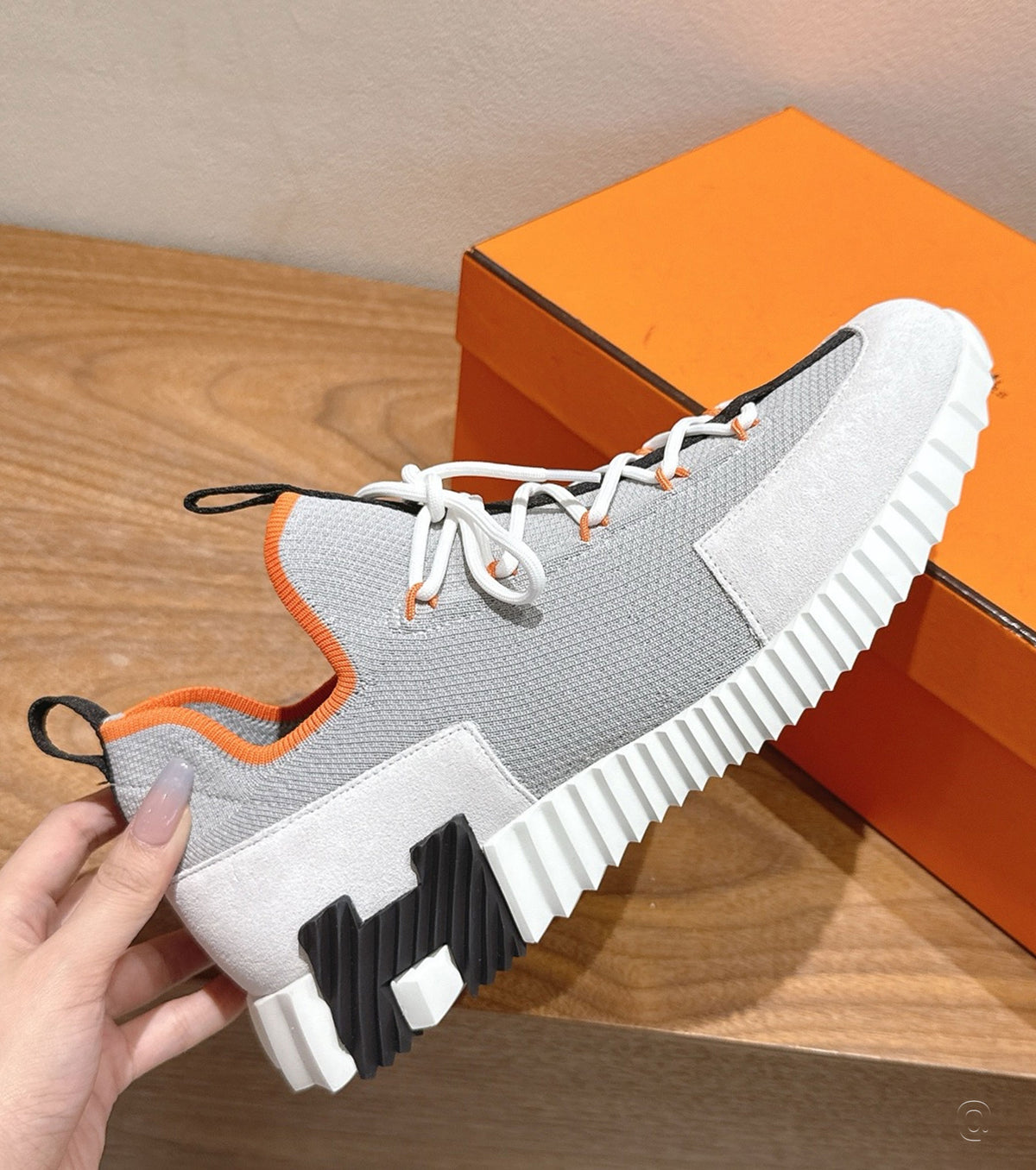 Lift slip-on sneaker