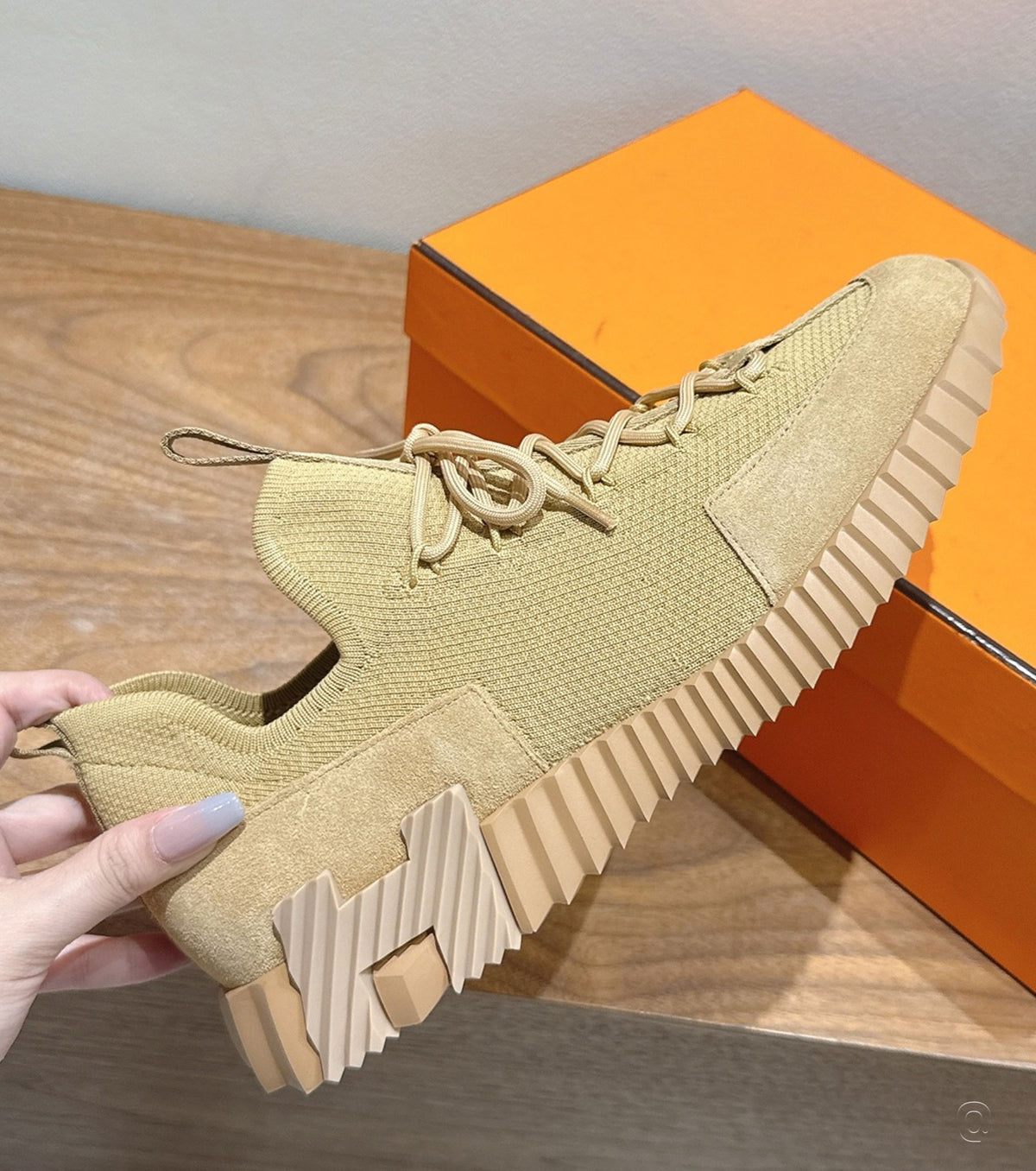 Lift slip-on sneaker