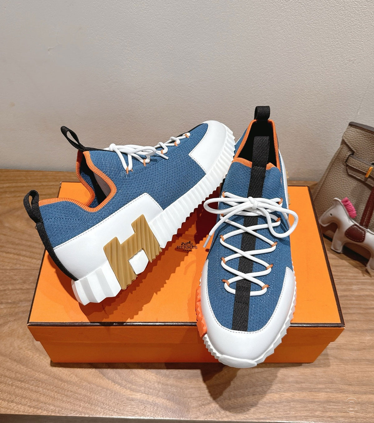 Lift slip-on sneaker