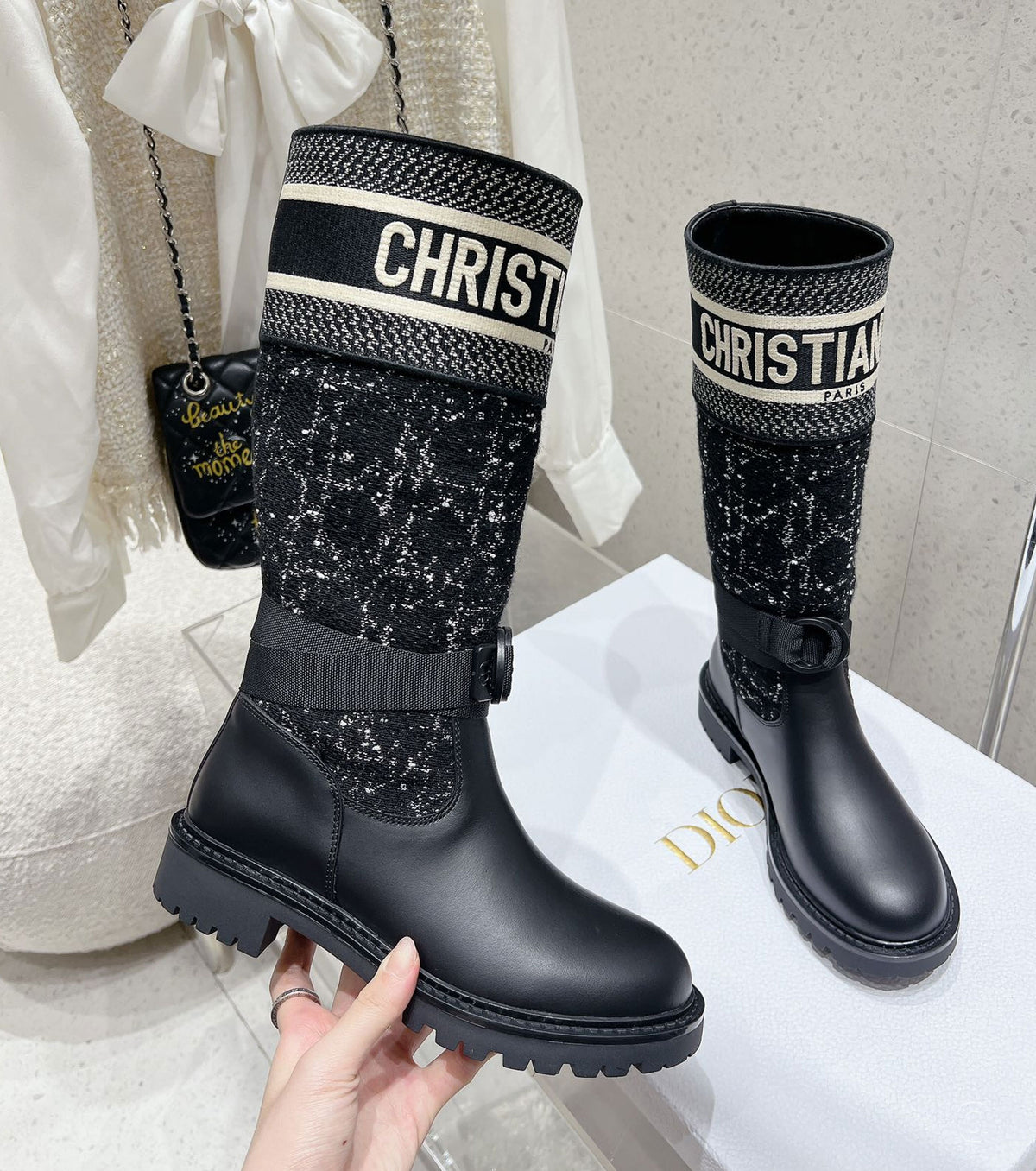 D-Major Boot