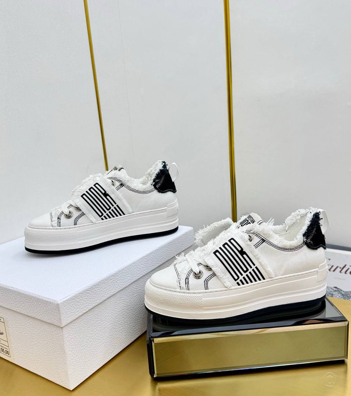 Walk&#39;n&#39;DR Platform Sneaker