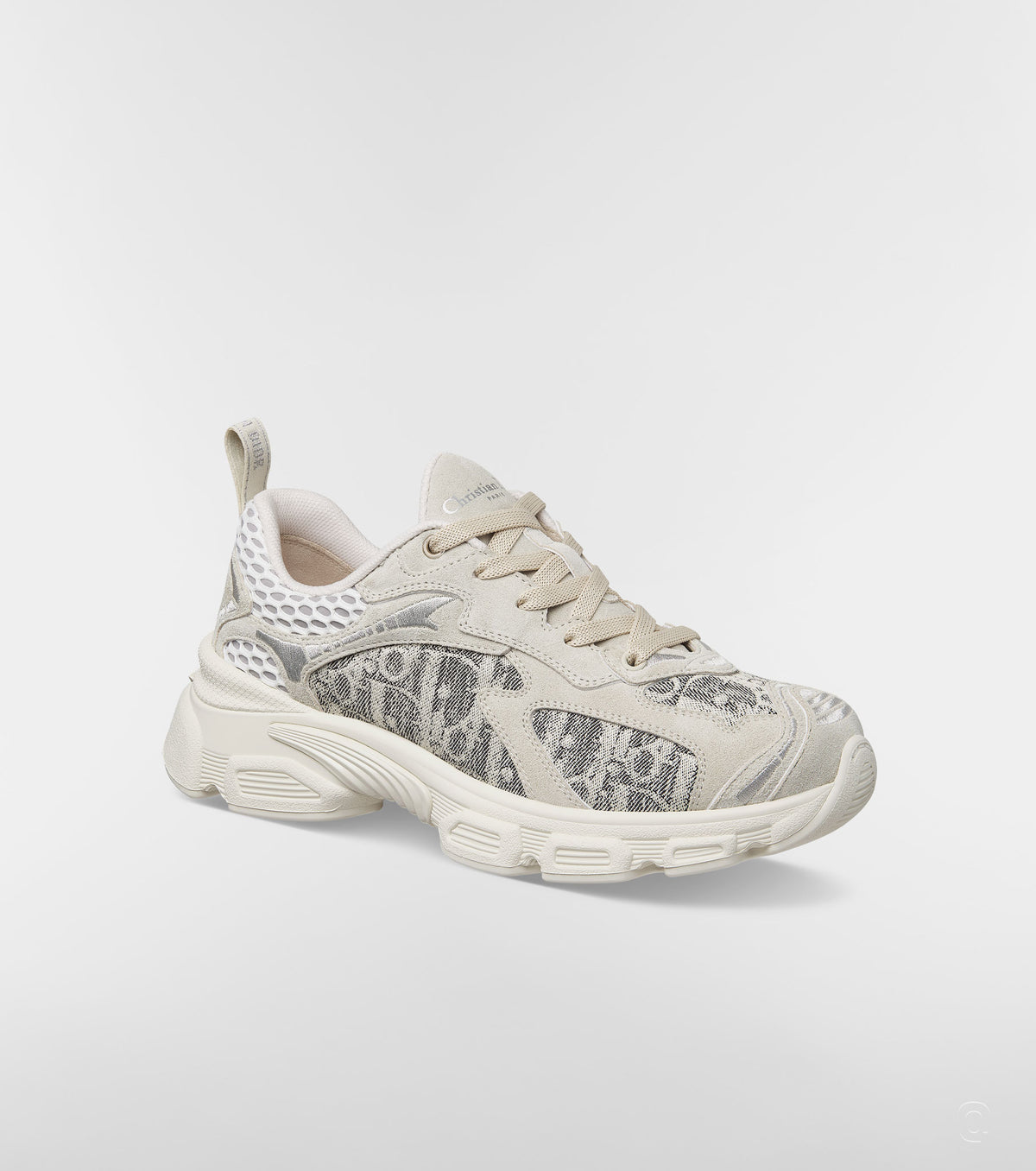 Vibe Sneaker