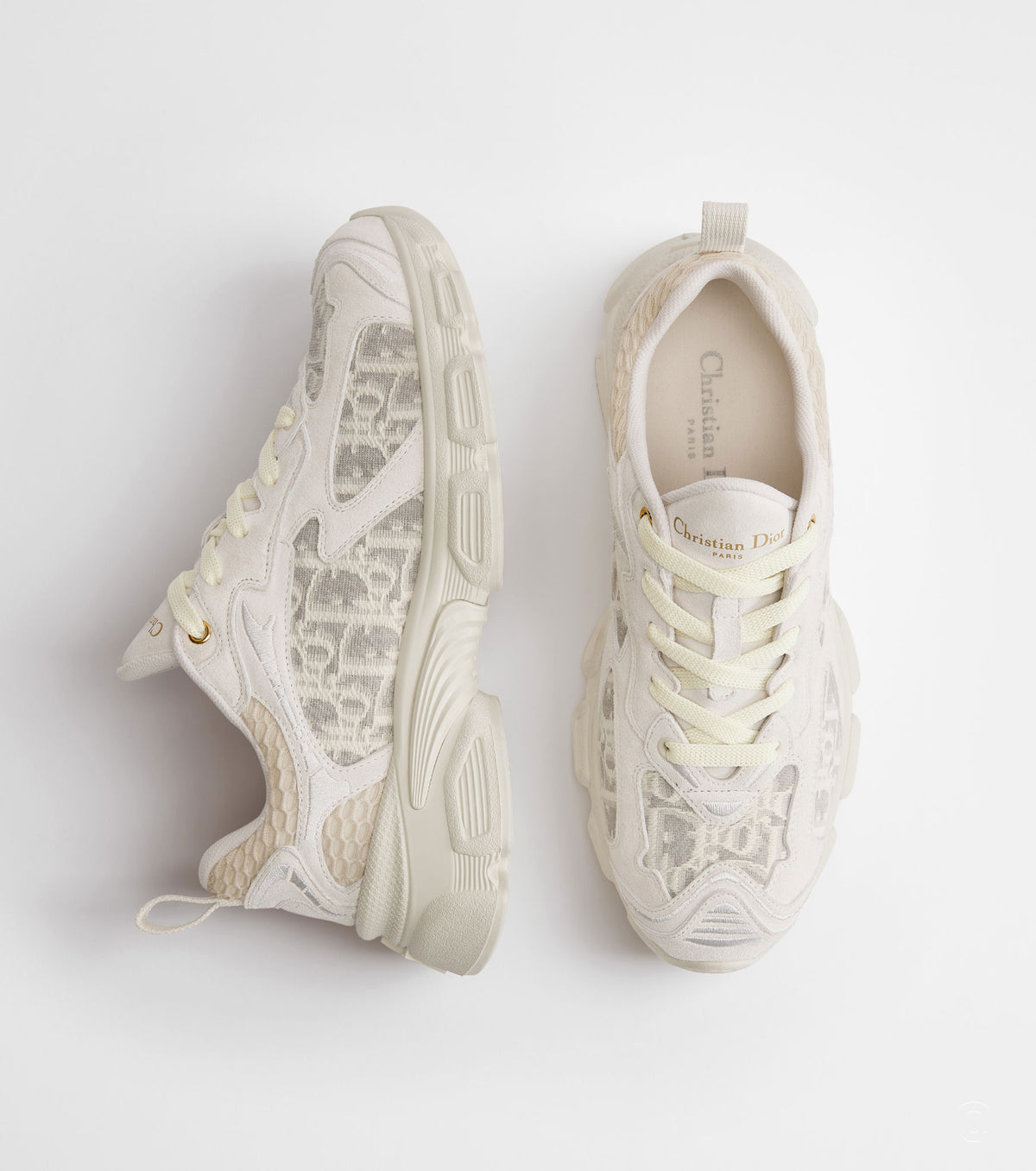 Vibe Sneaker