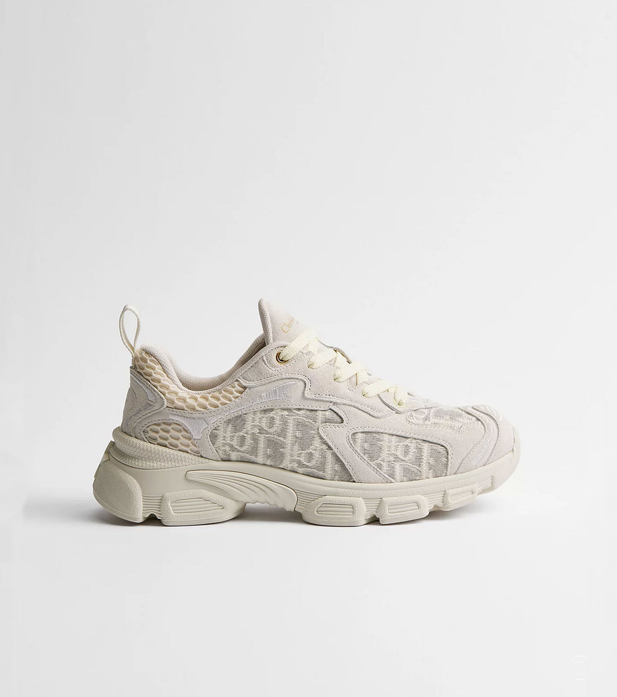 Vibe Sneaker