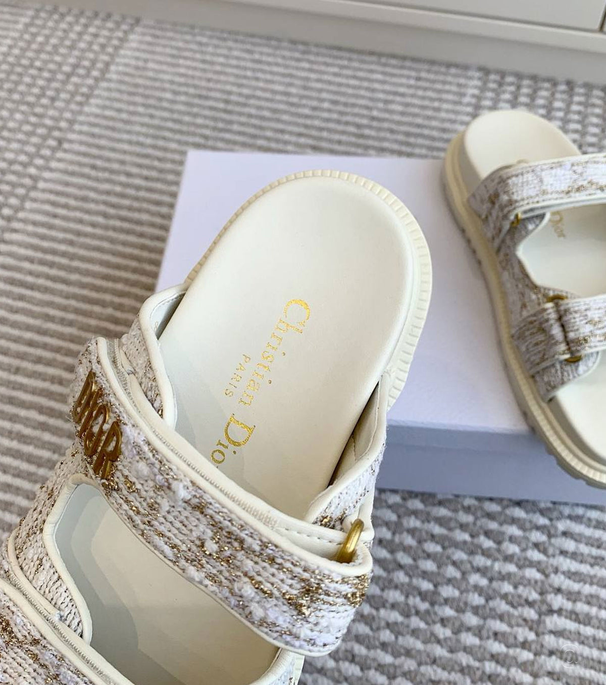 Dioract Slides