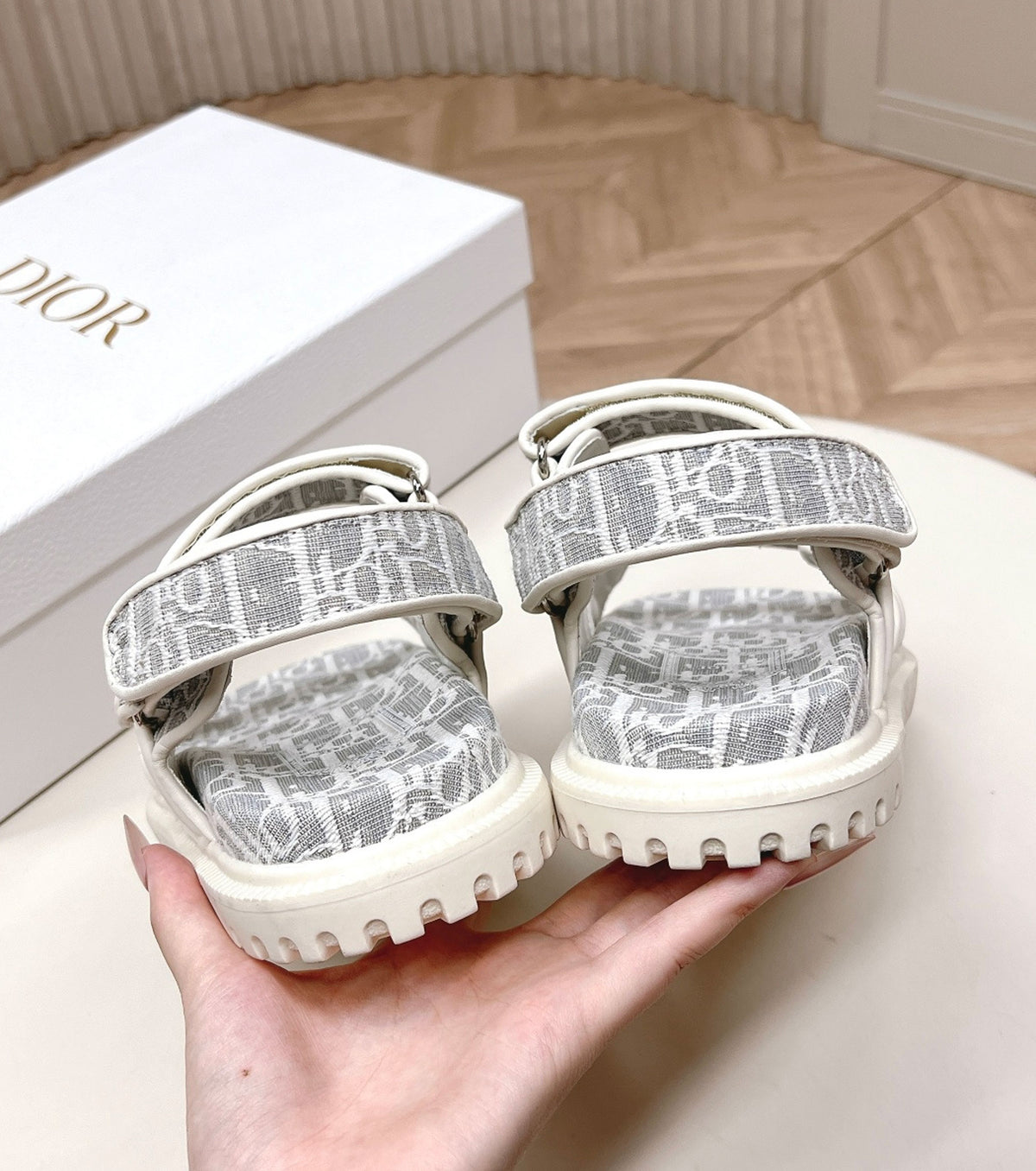 Oblique Jacquard Sandal
