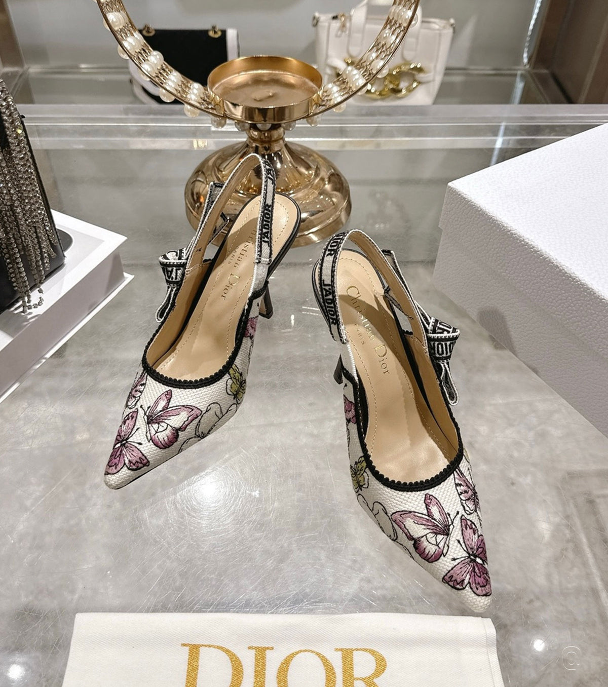 J'Adior Slingback Pump