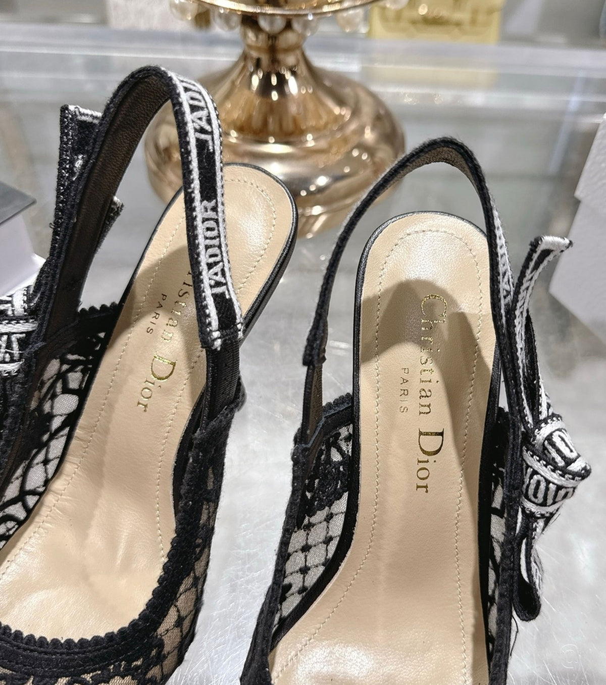 J'Adior Slingback Pump