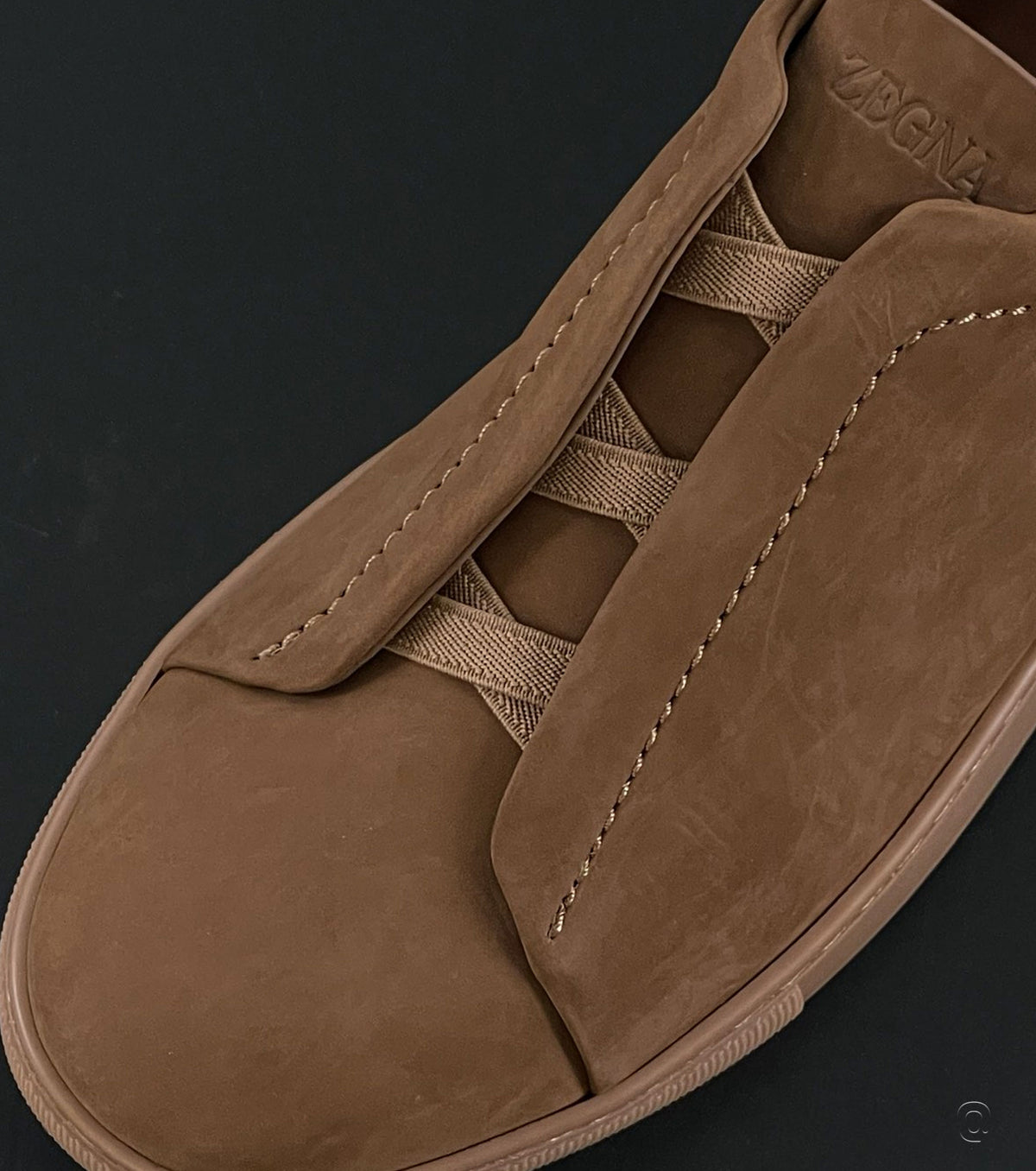 SECONDSKIN Sneakers