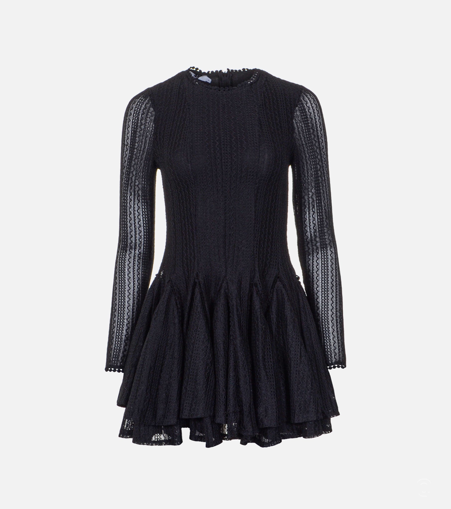 Рокля с релефна текстура