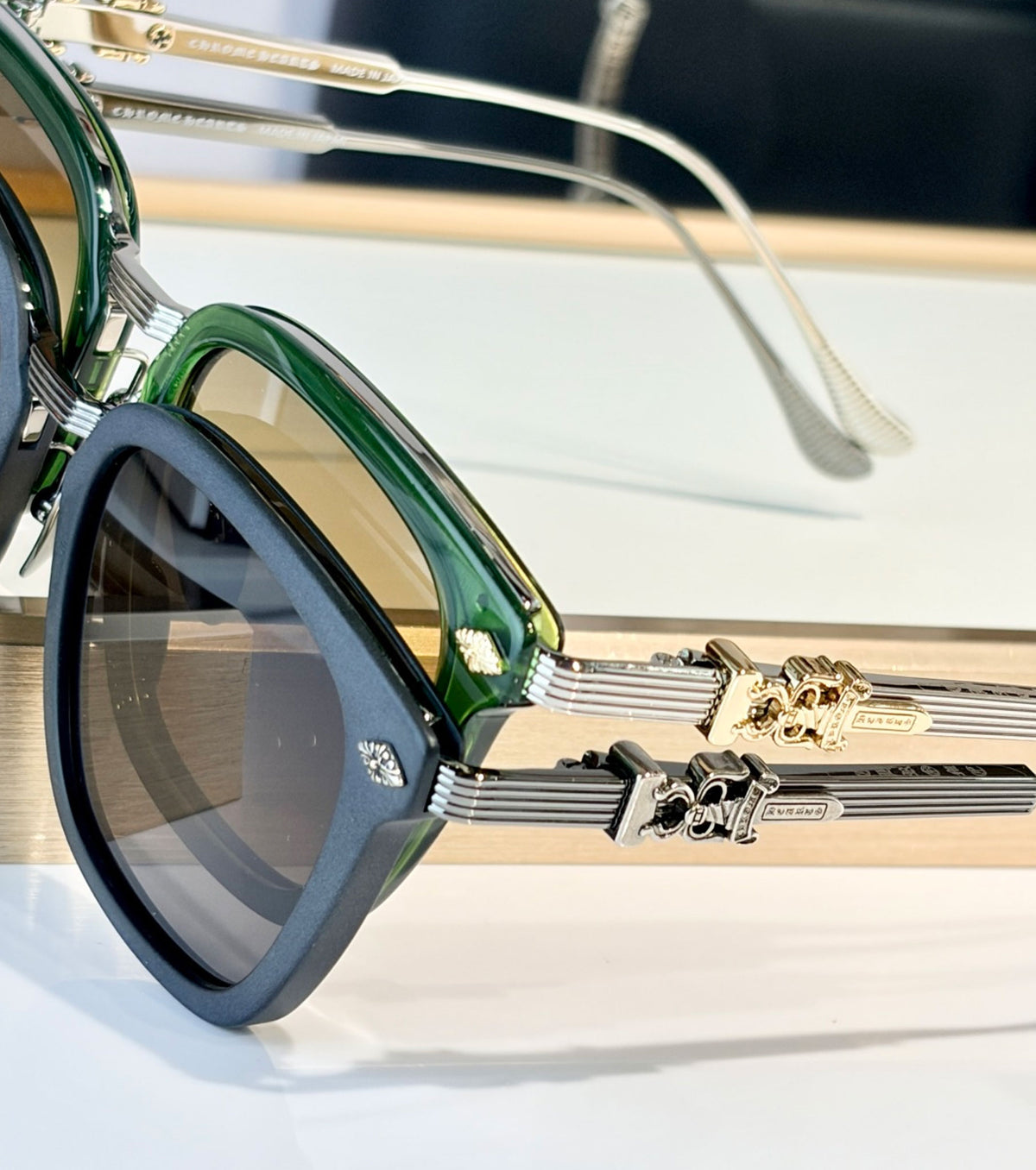 OVERPOKED sunglasses