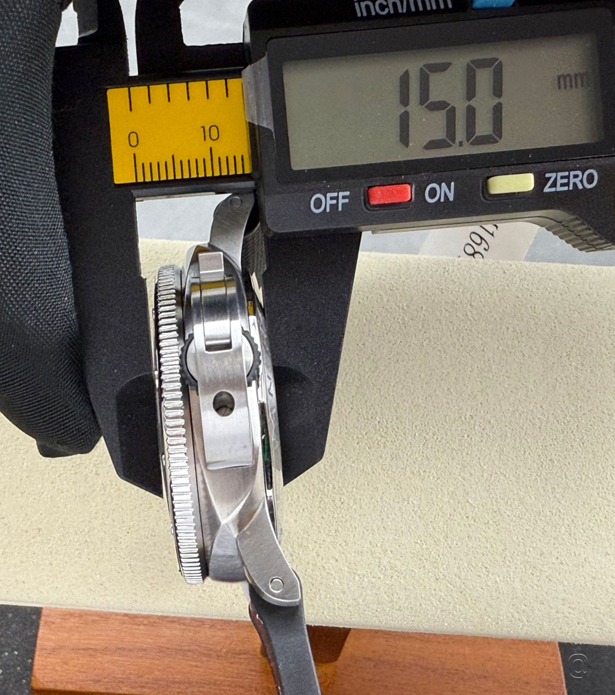 Submersible Luna Rossa