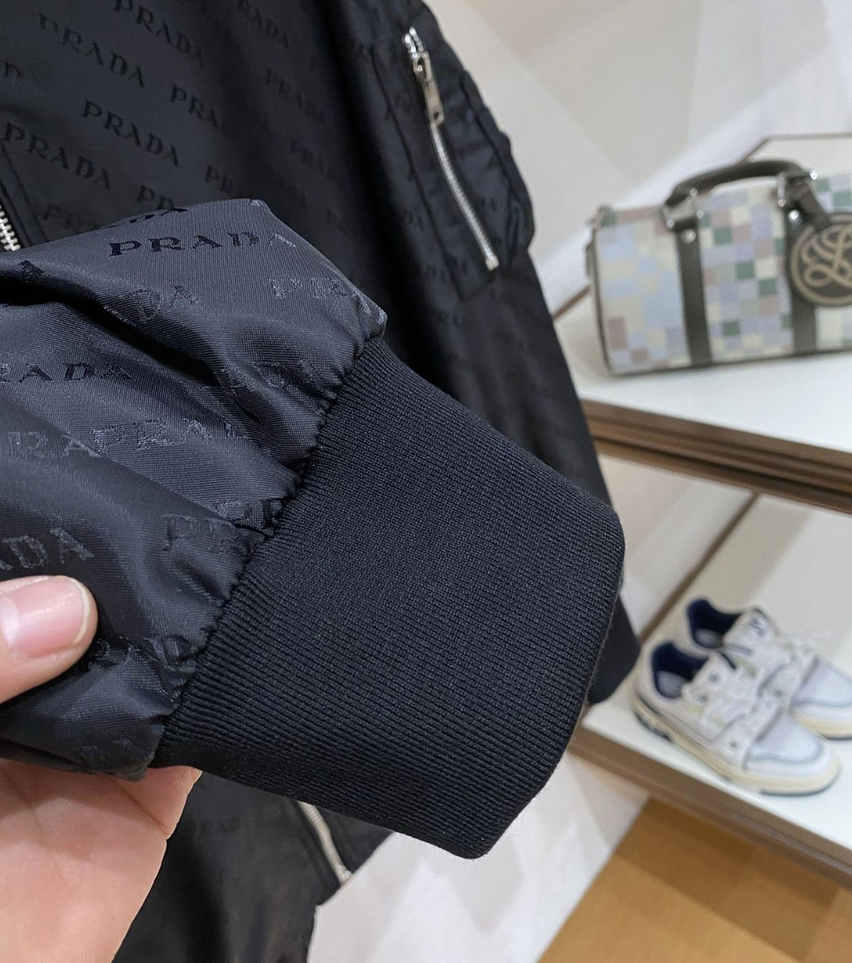 Преходно яке