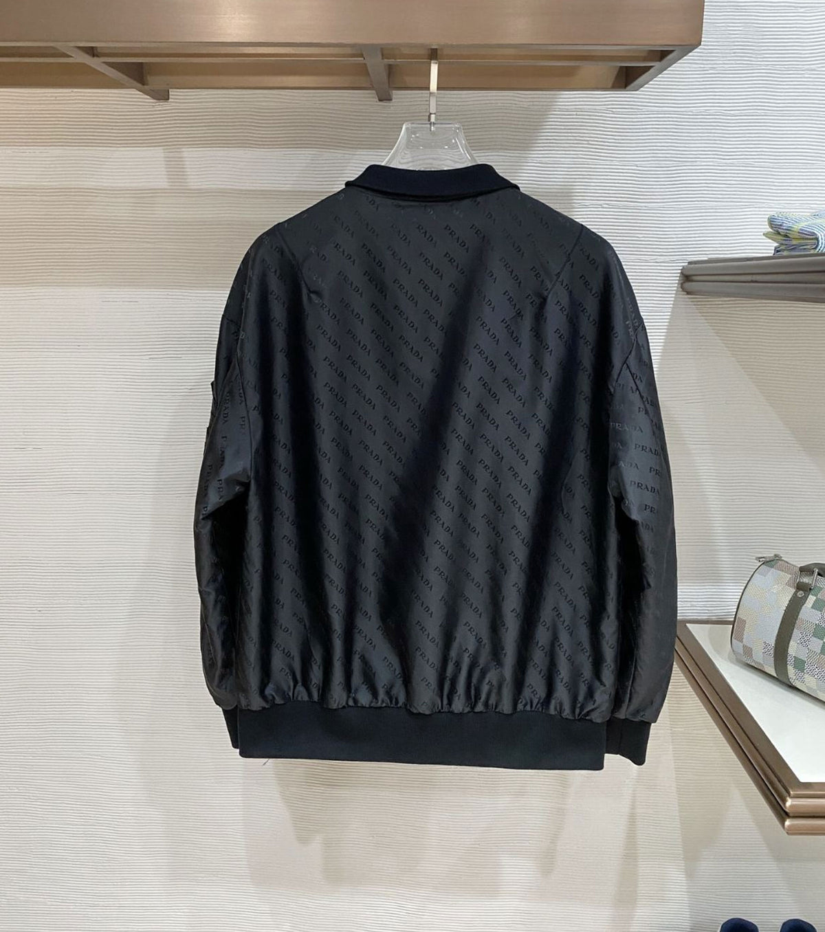 Преходно яке