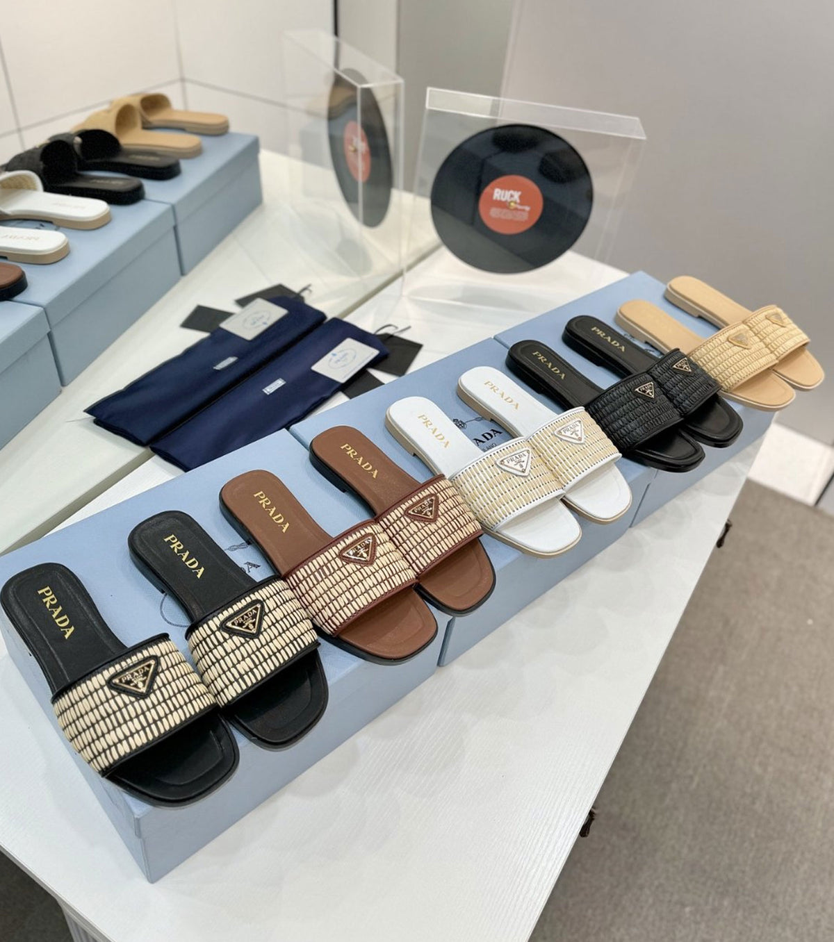 Rafia sandals