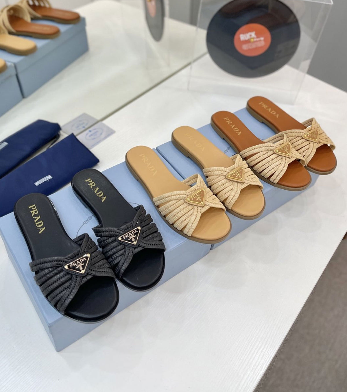 Rafia slides