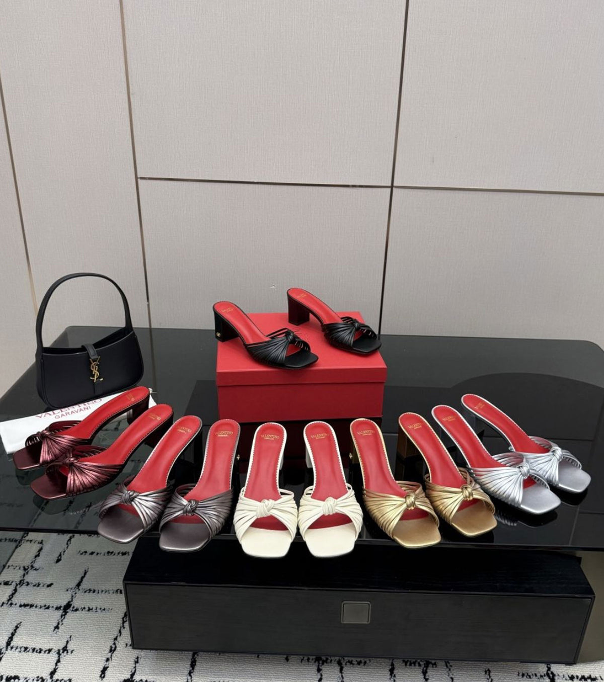 Annet Sandals