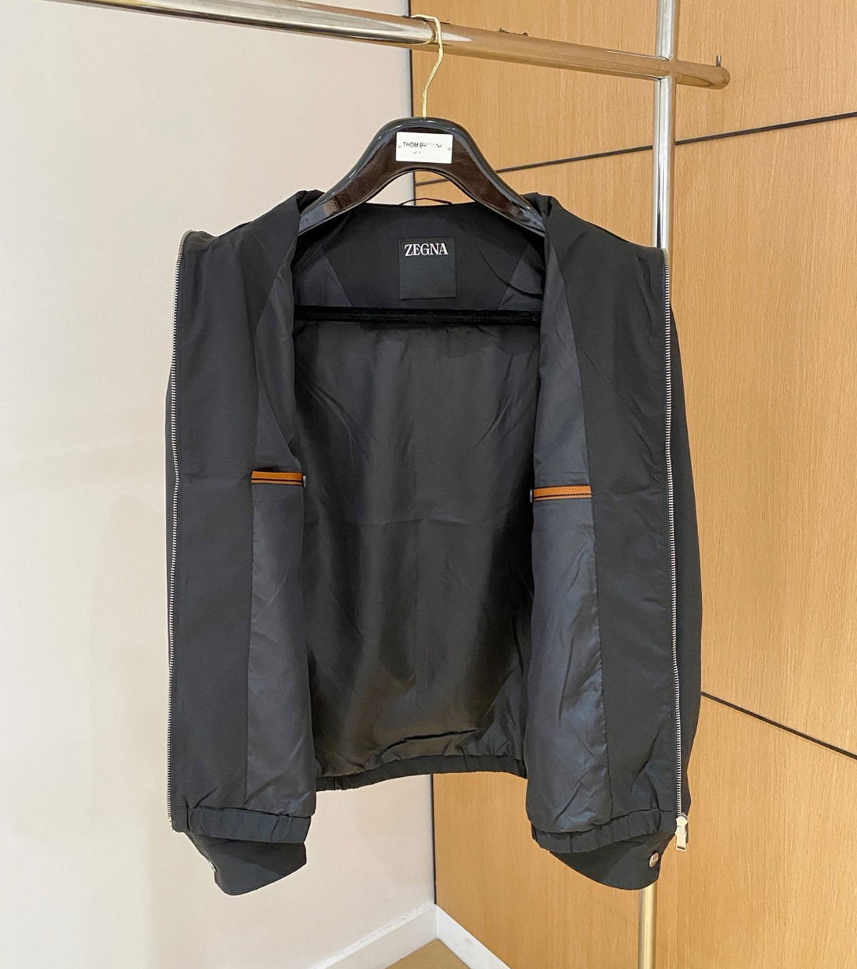 Преходно яке