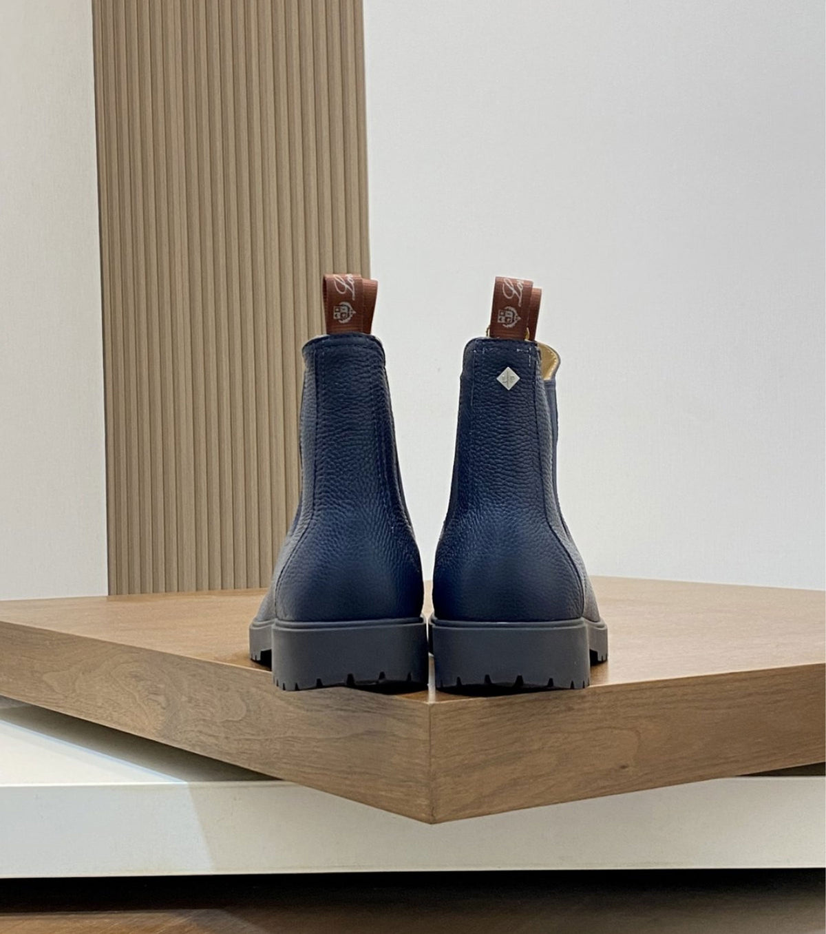 Dover Walk Leather Chelsea Boots