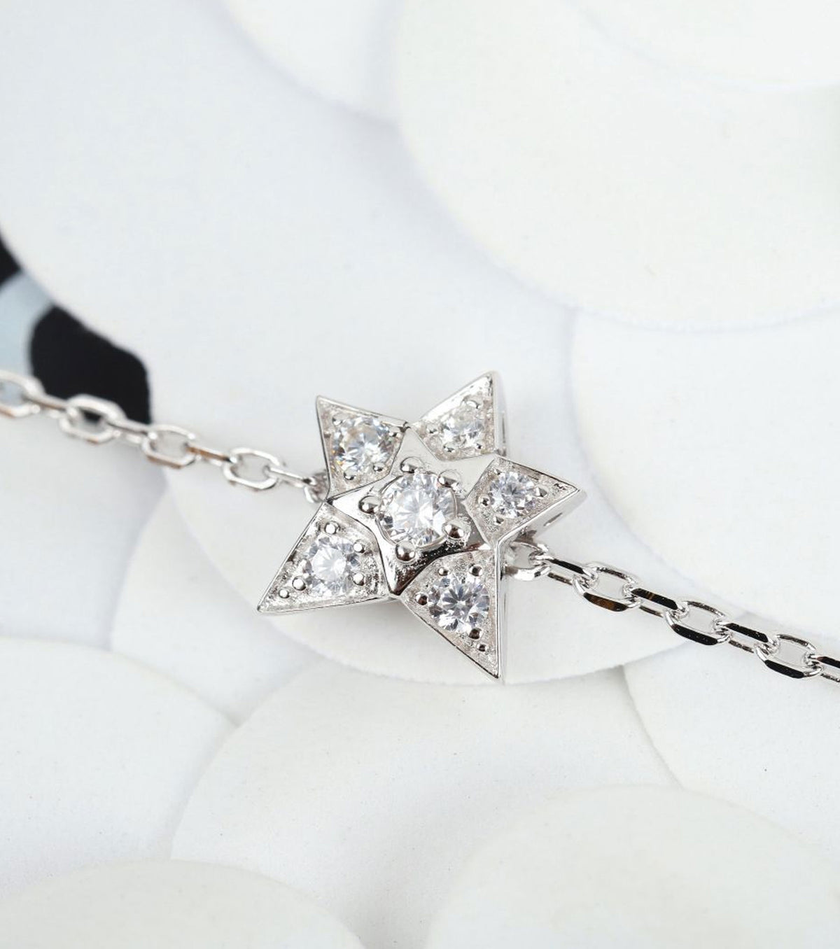 Гривна Comète Géode