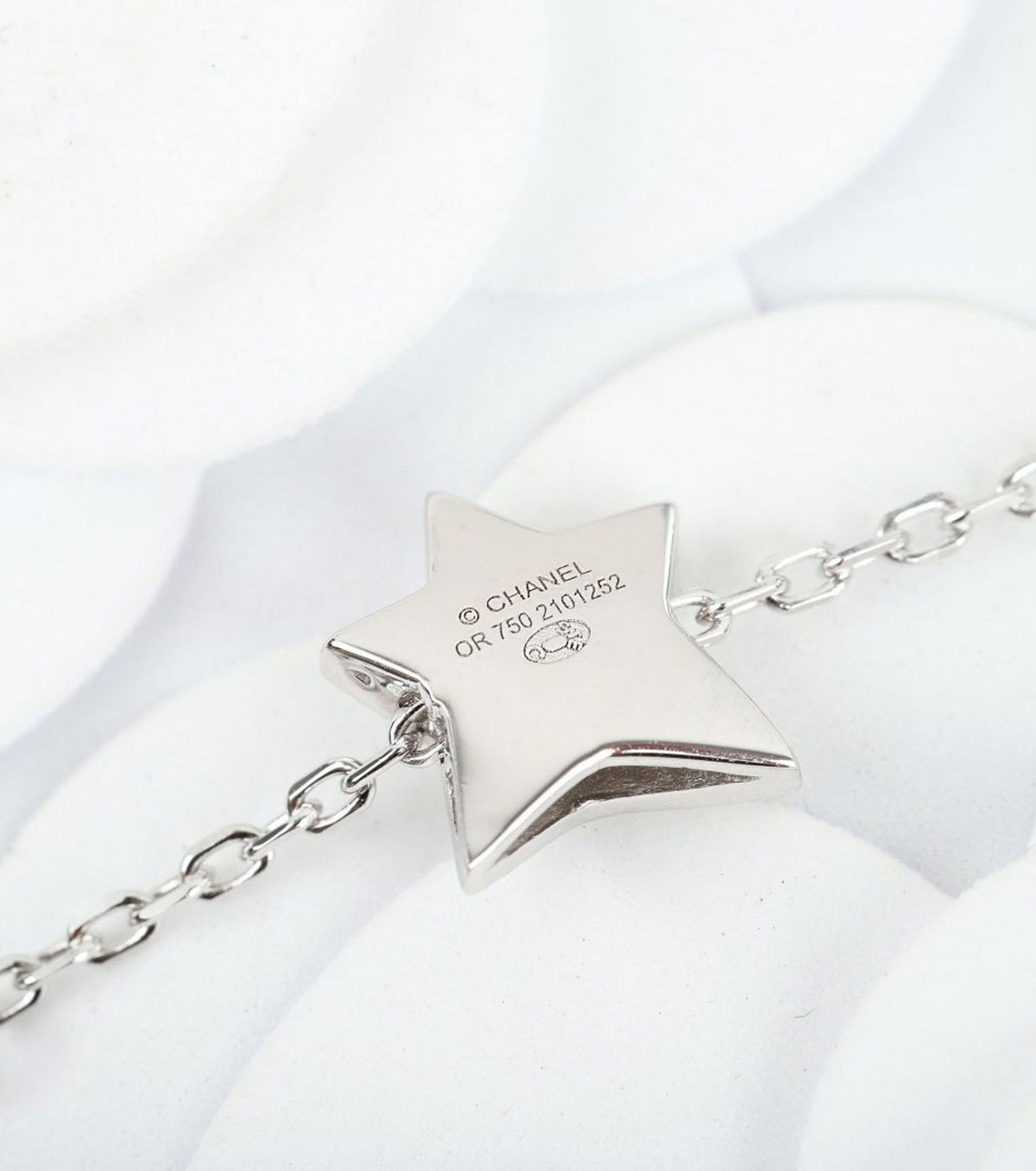 Гривна Comète Géode