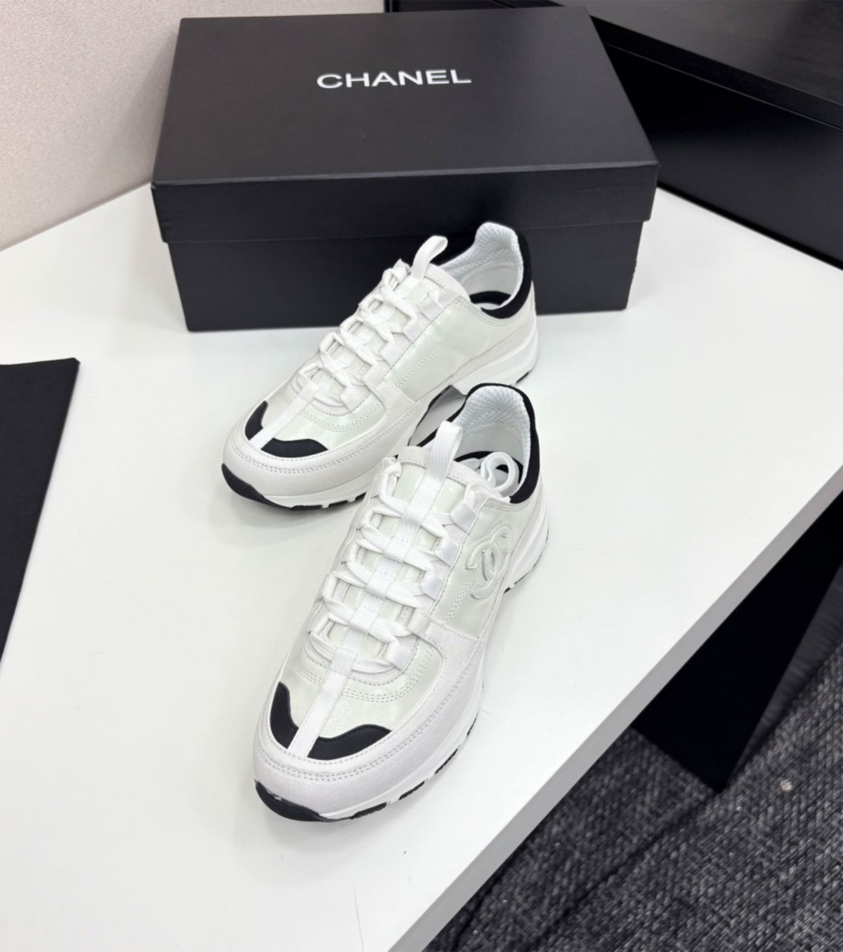 Metier D&#39;Art Sneakers