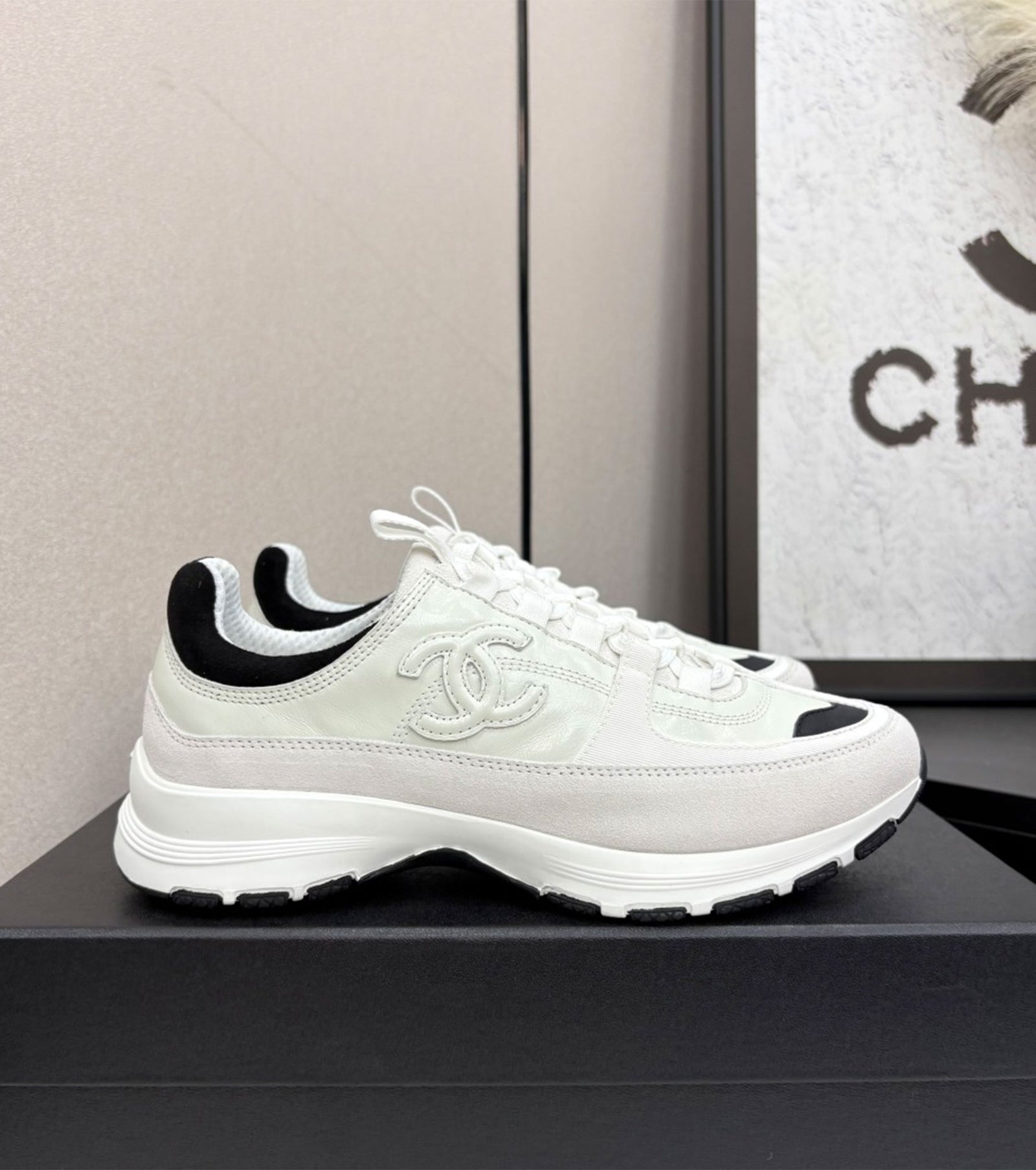 Metier D'Art Sneakers