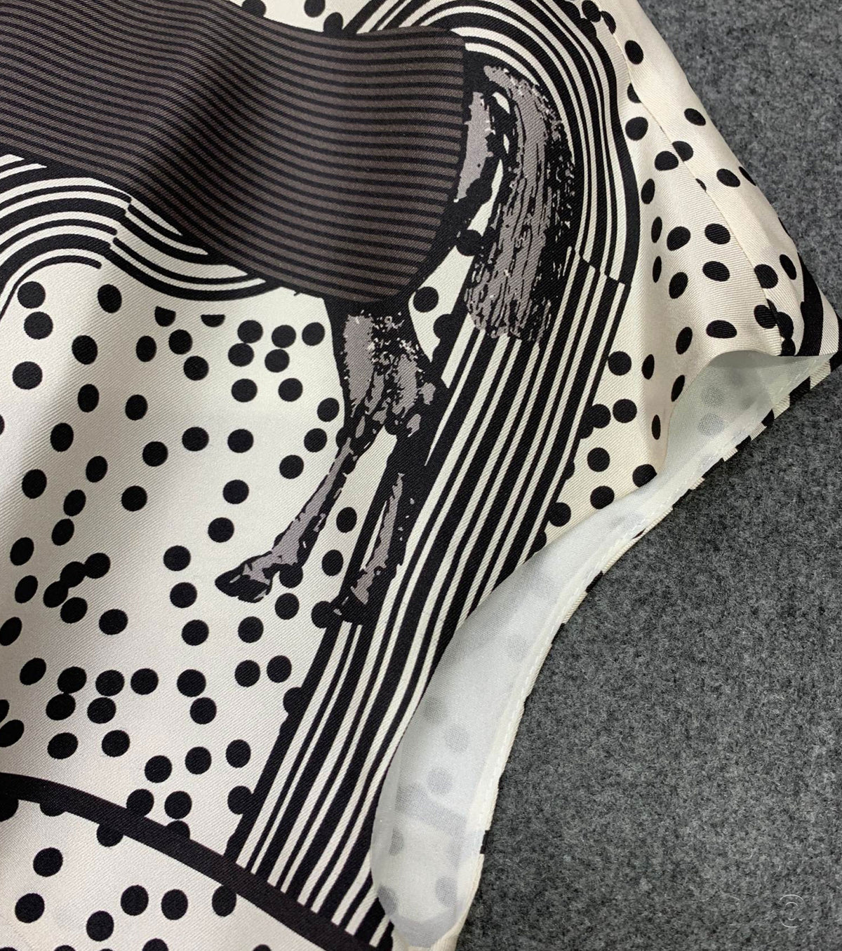 Garde-Robe Pop Tunic