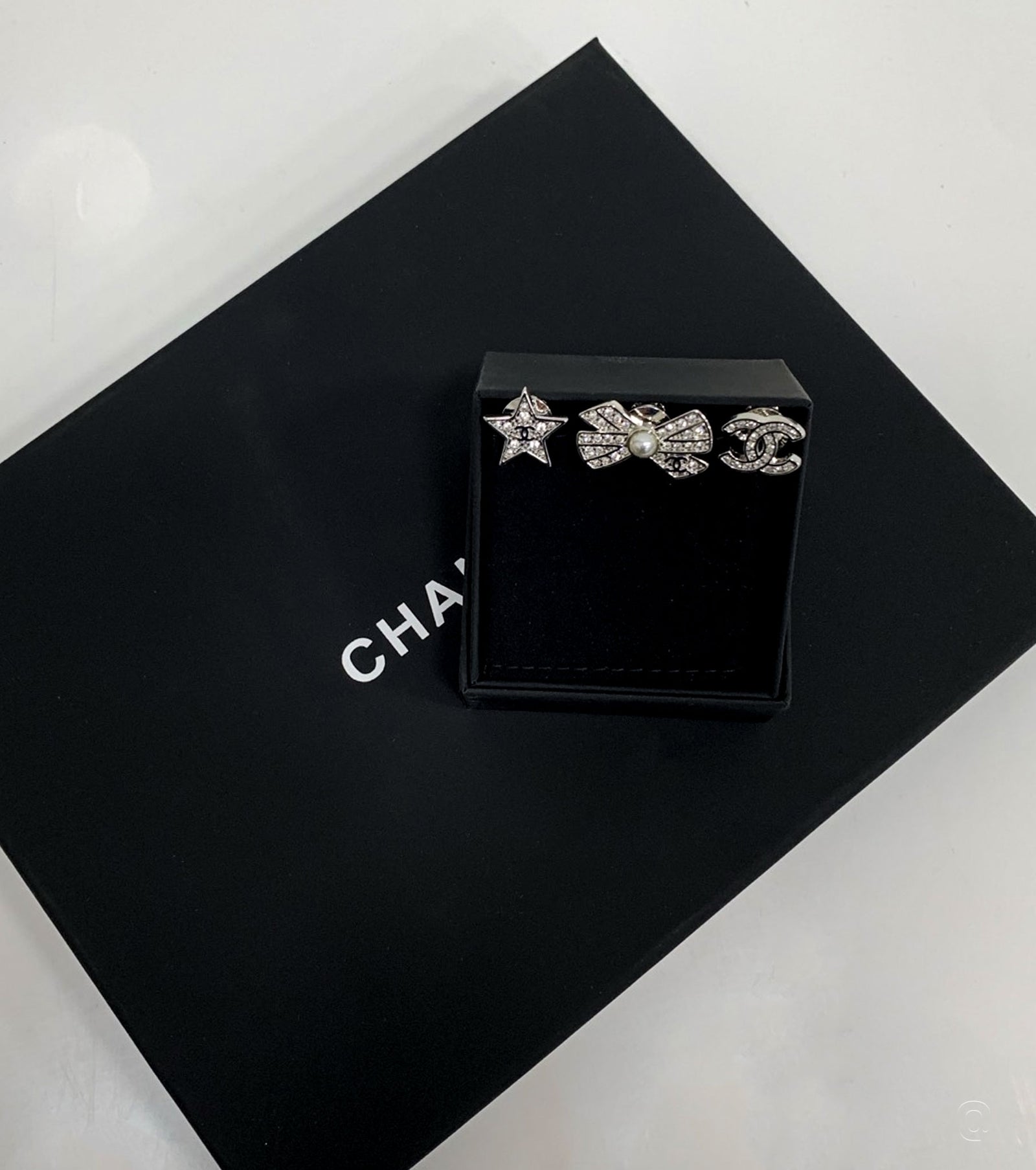 Комплект брошки с игли, 3 бр.