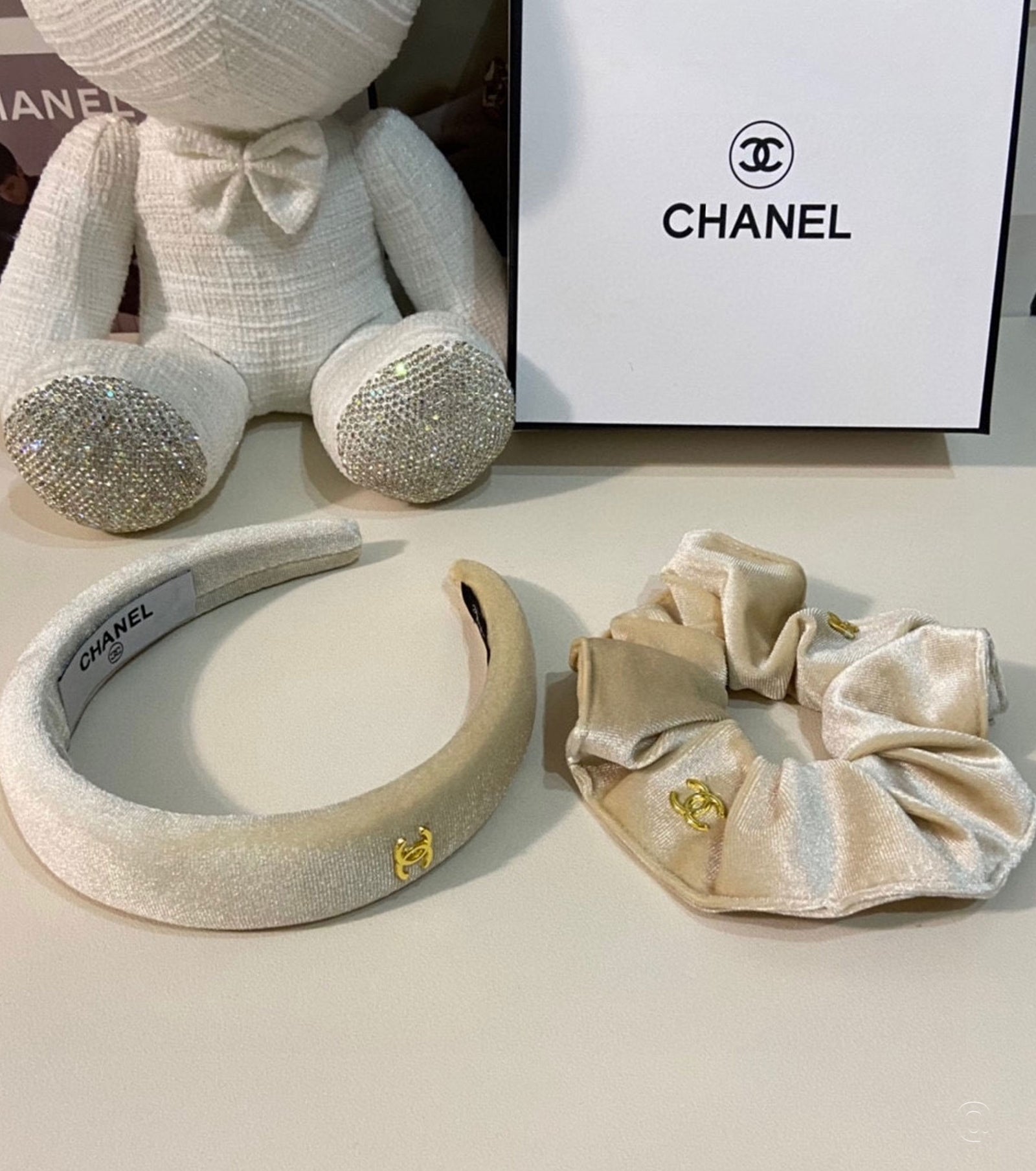 Комплект аксесоари за коса