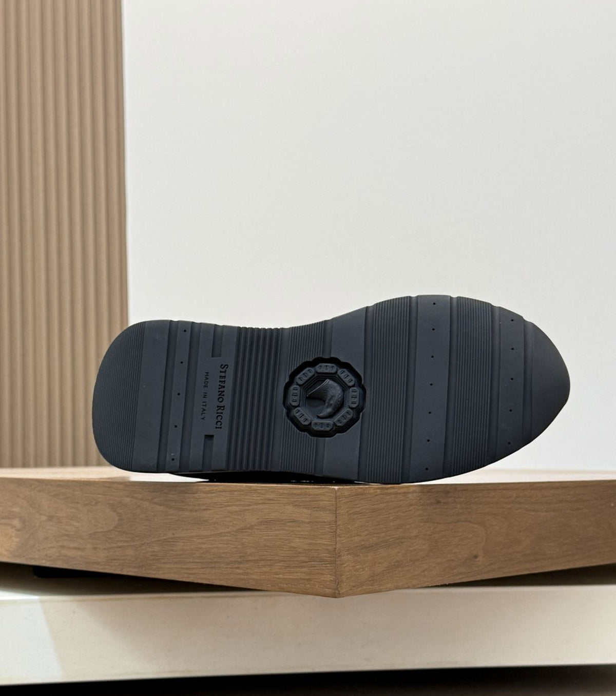 Кожени маратонки