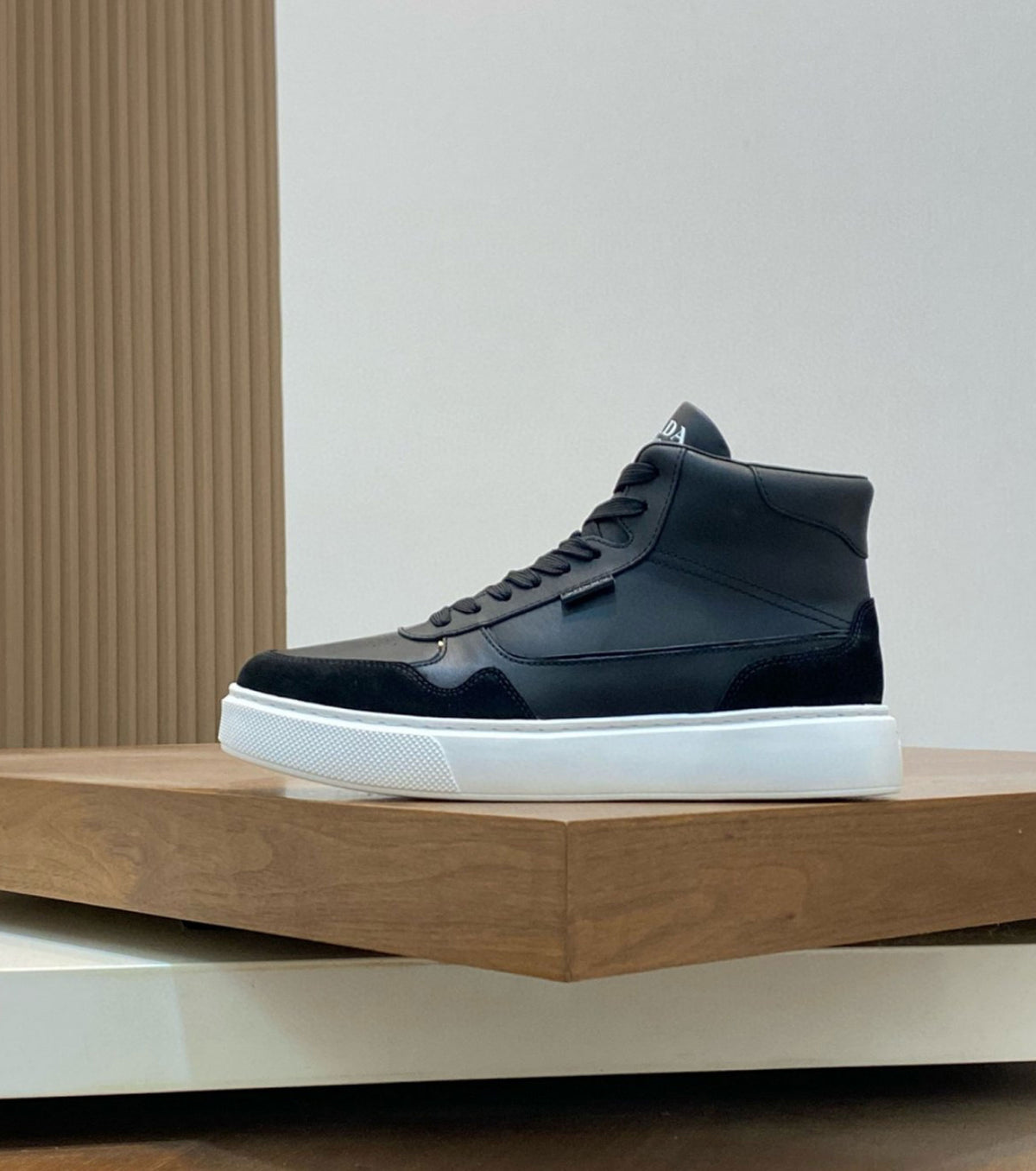 High Leather Sneaker