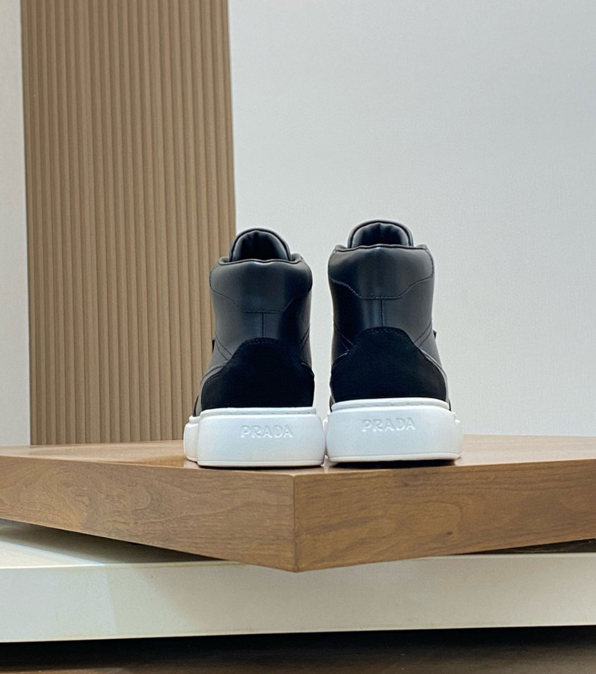 High Leather Sneaker