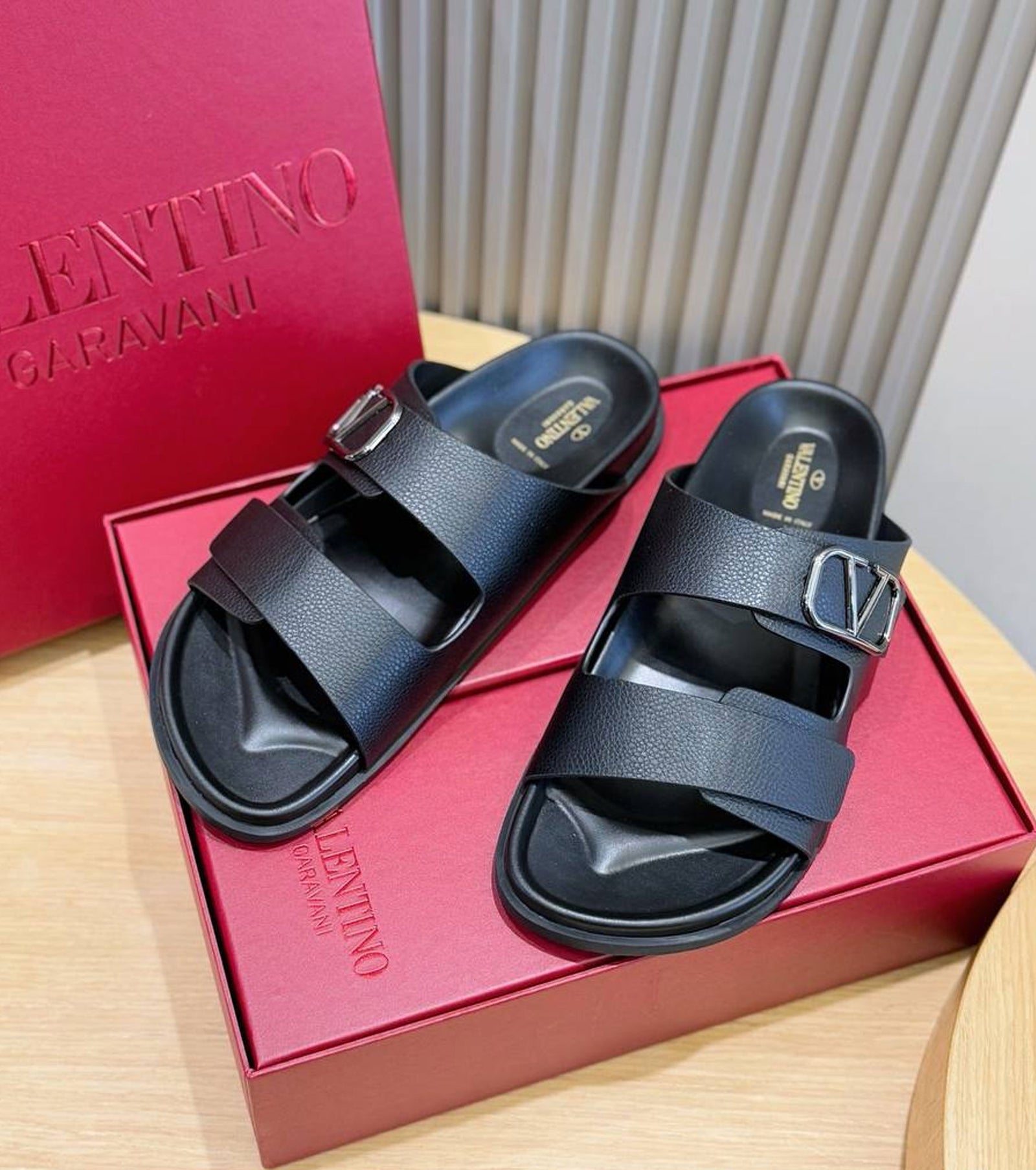 VLogo Toile double-strap sandals