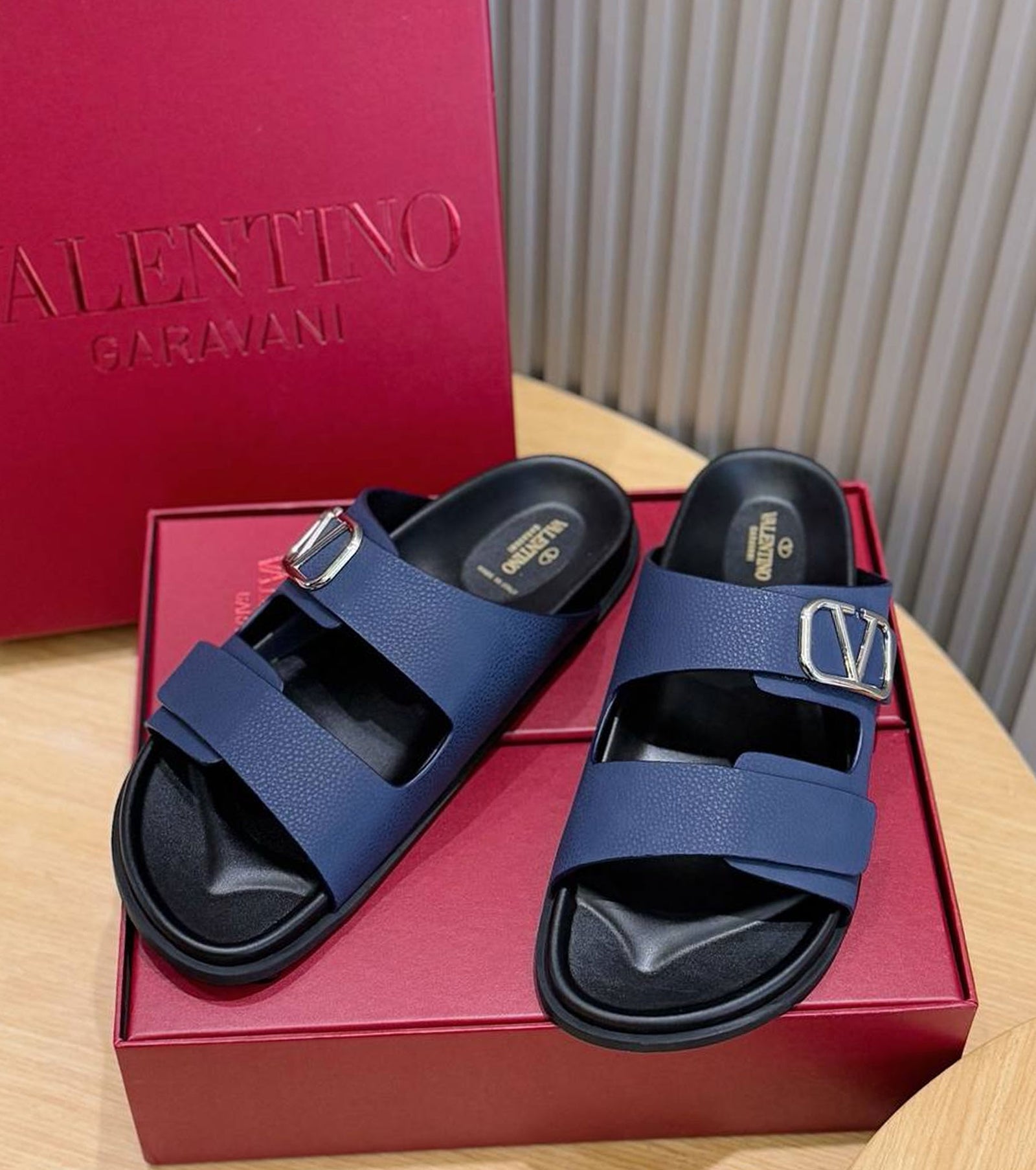 VLogo Toile double-strap sandals